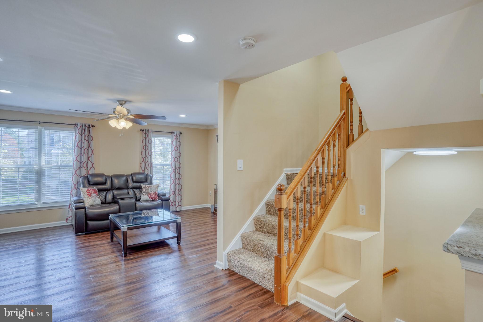 BARRINGTON - Residential