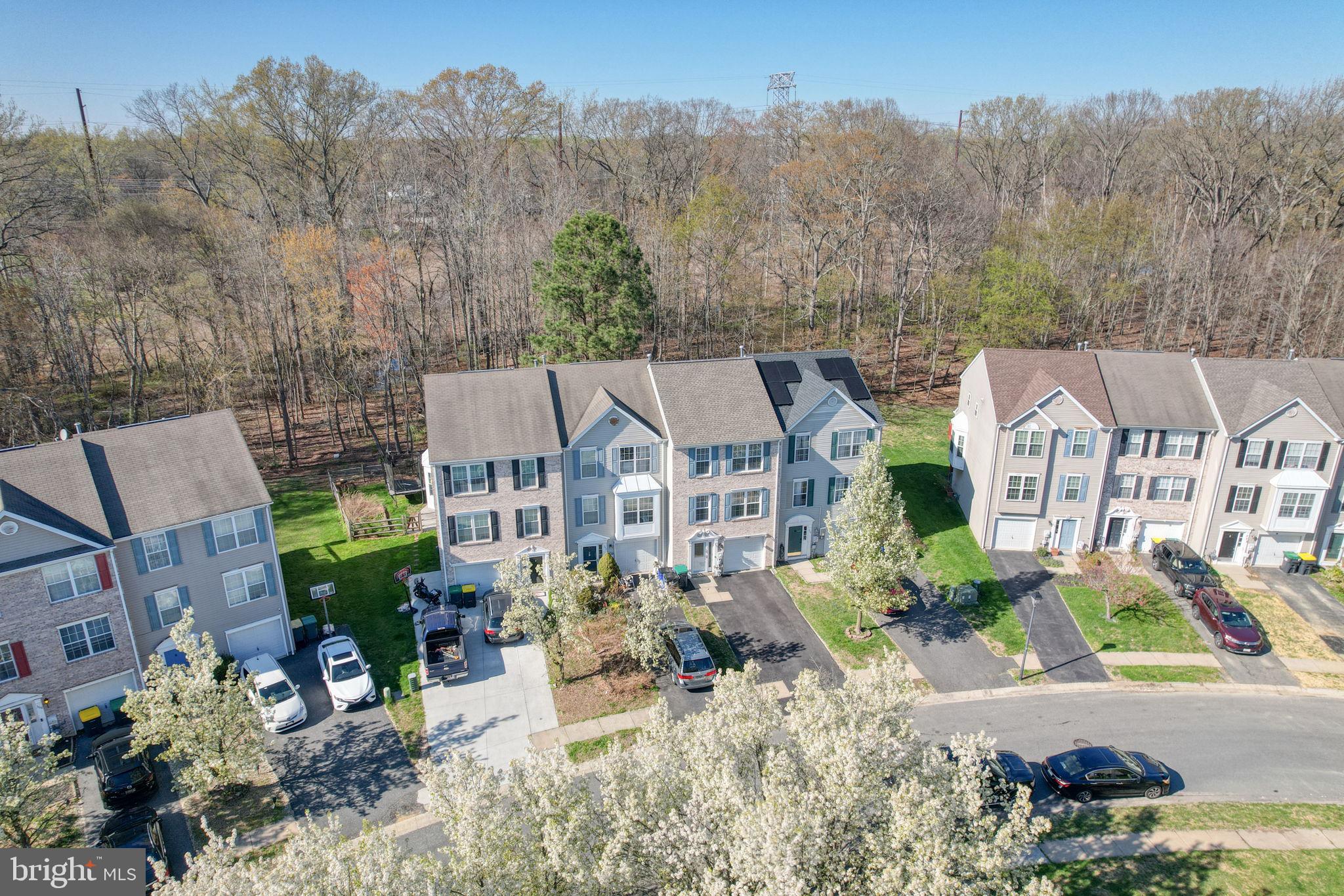 360 N BARRINGTON COURT