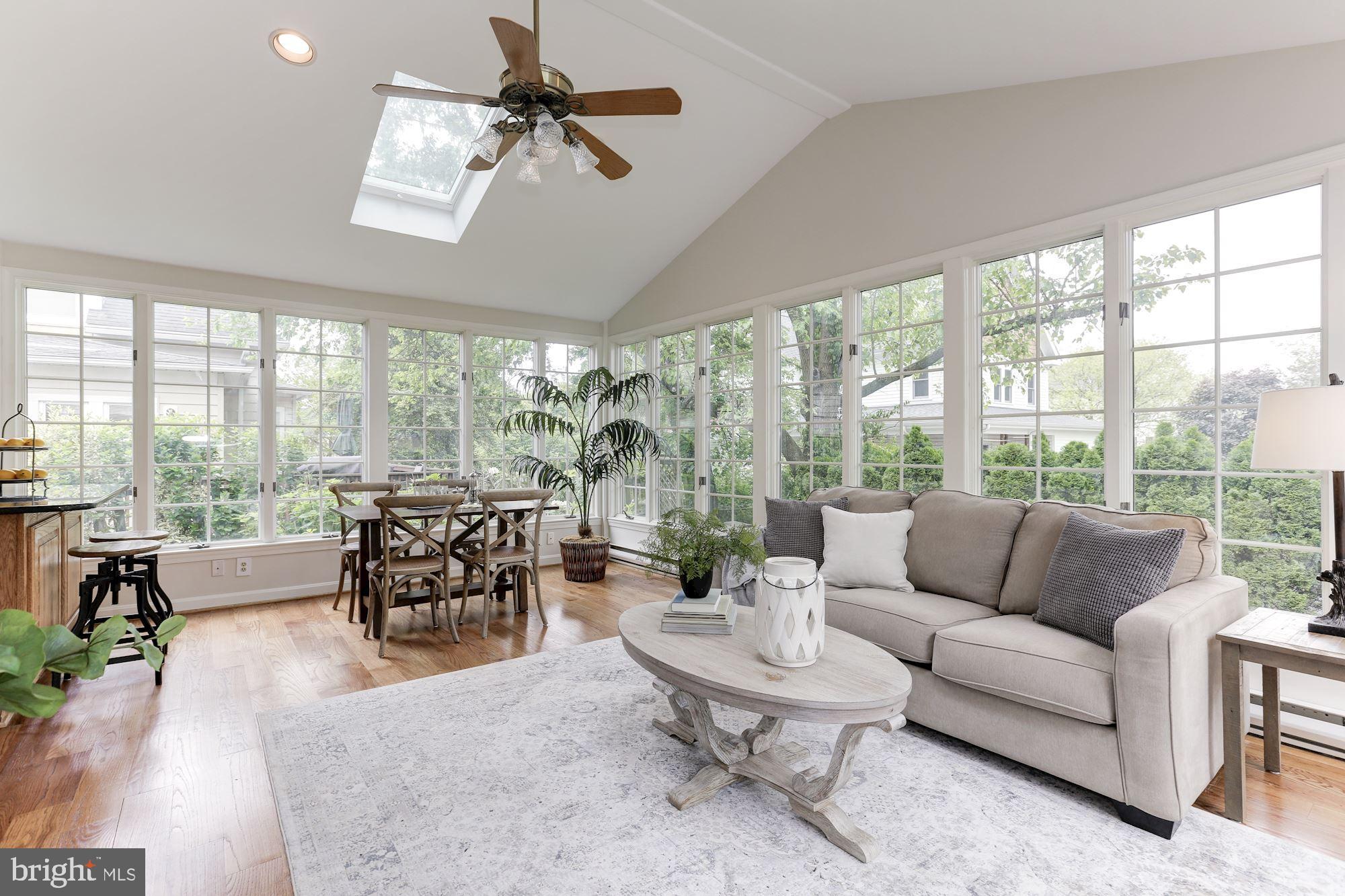 BERKSHIRE OAKWOOD - Residential