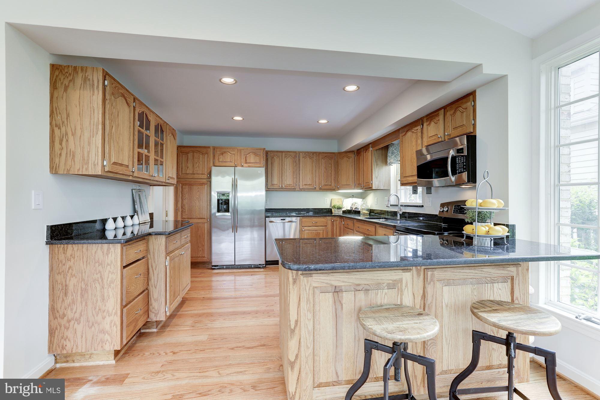 BERKSHIRE OAKWOOD - Residential