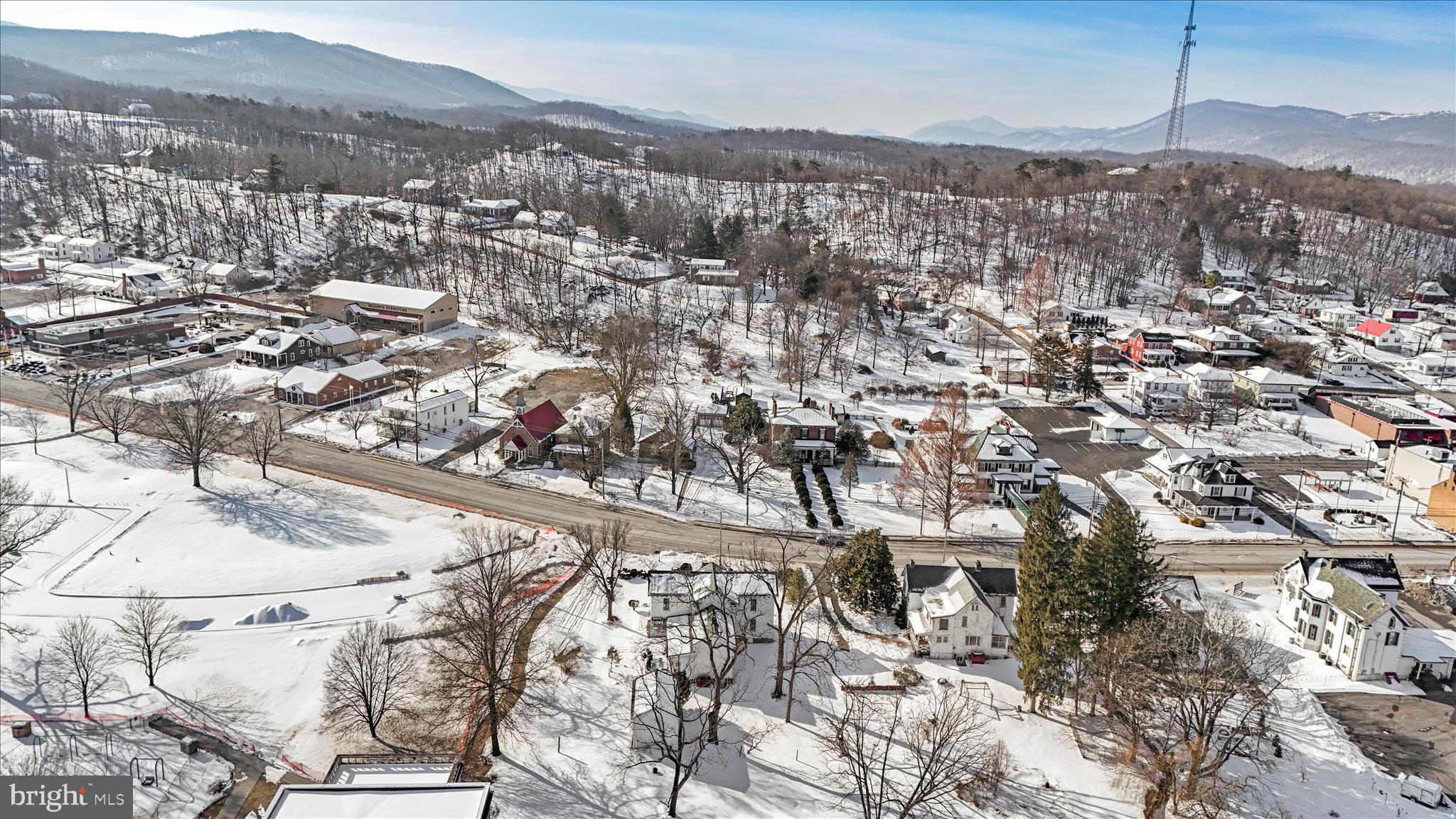 TOWN OF ROMNEY - Residential