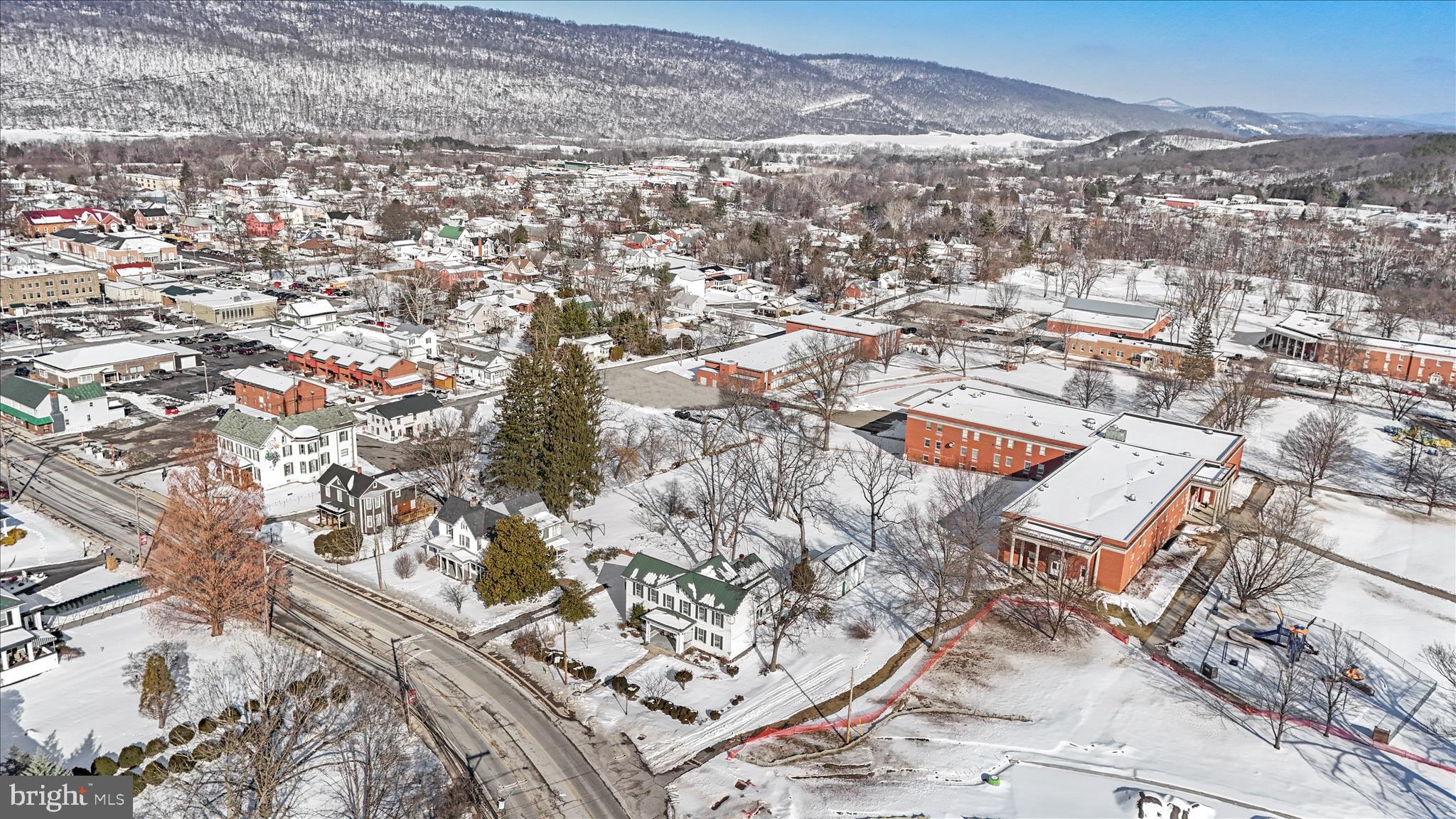 TOWN OF ROMNEY - Residential