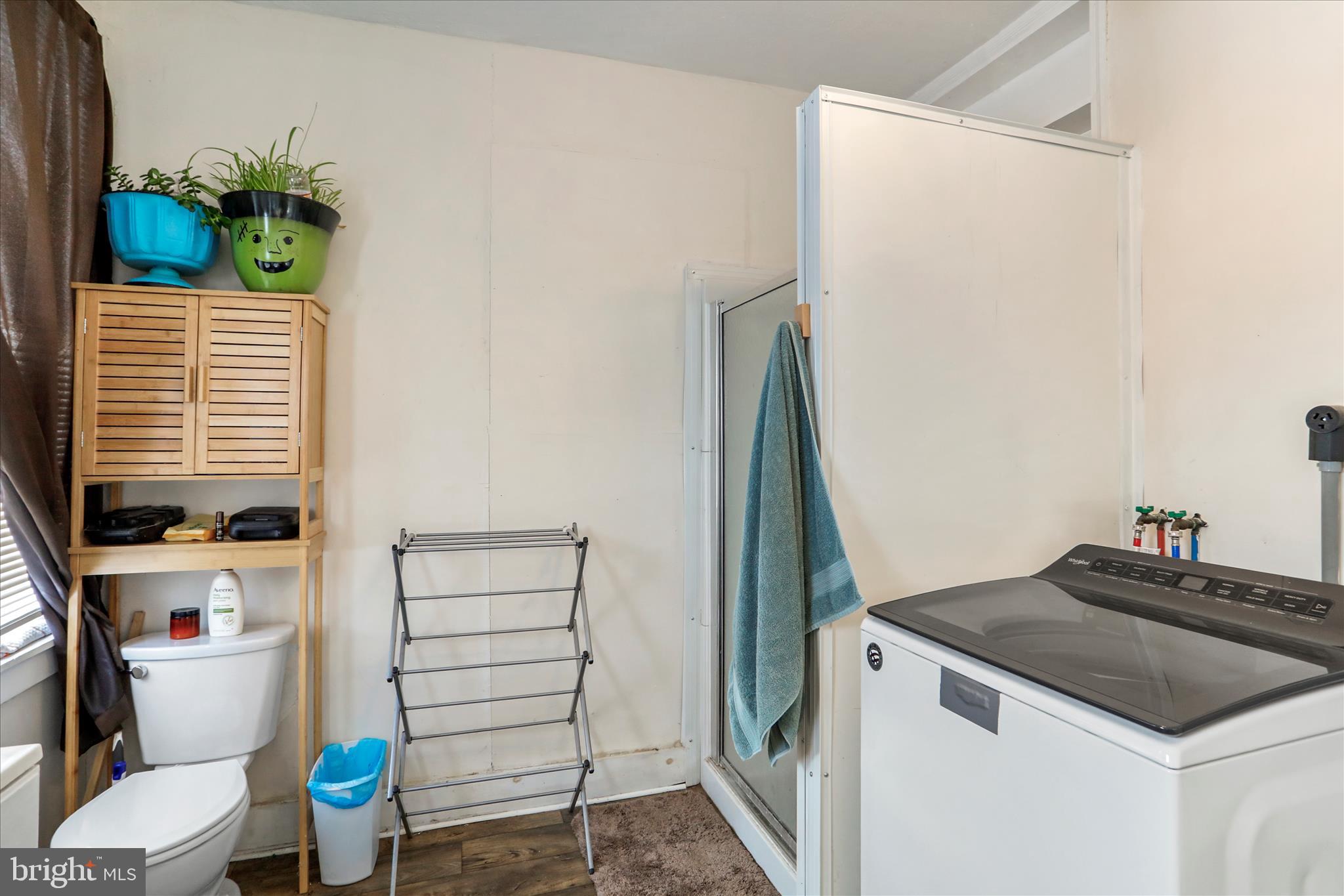 TOWN OF ROMNEY - Residential