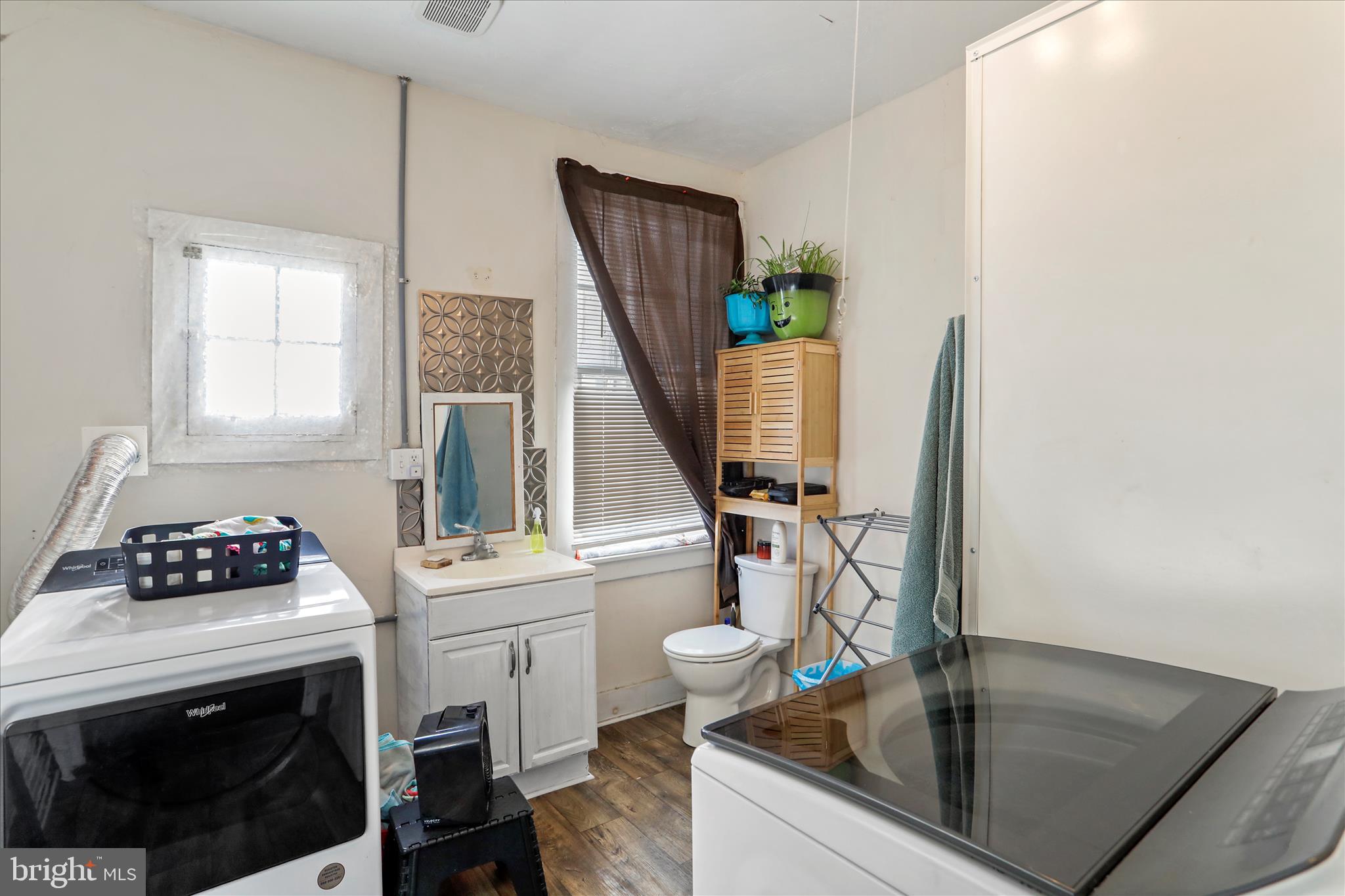 TOWN OF ROMNEY - Residential