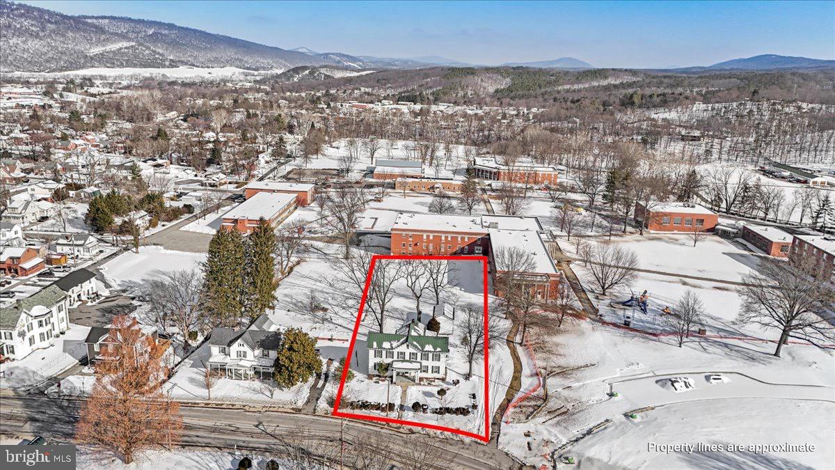 TOWN OF ROMNEY - Residential