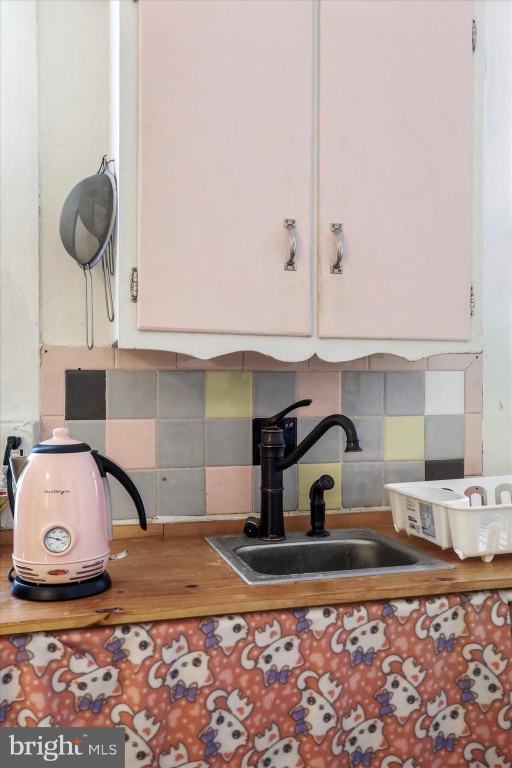 TOWN OF ROMNEY - Residential