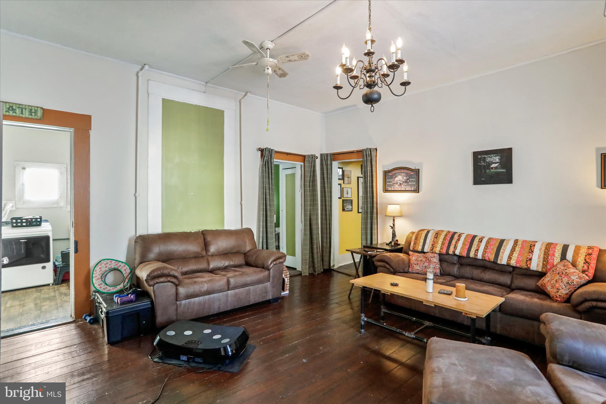 TOWN OF ROMNEY - Residential