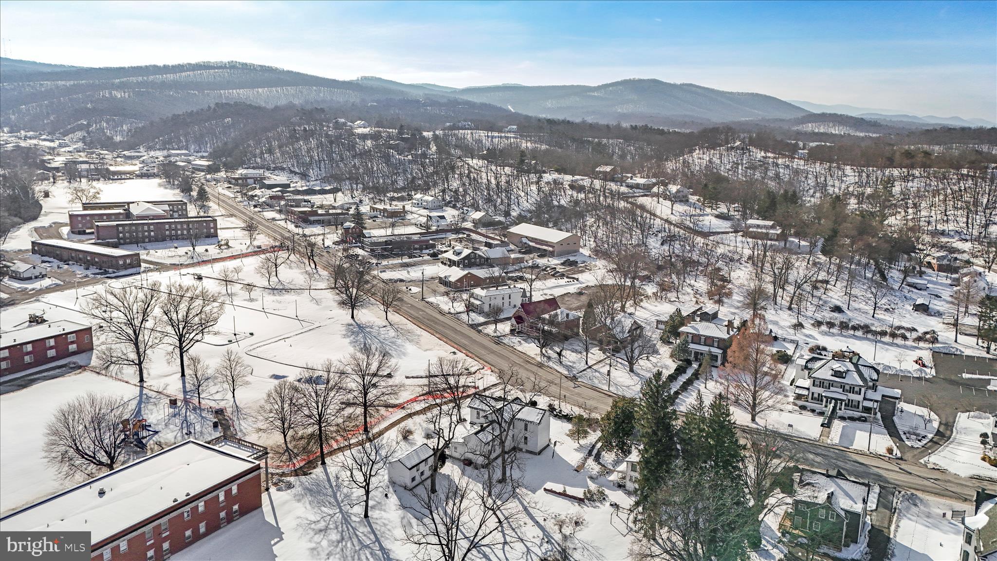 TOWN OF ROMNEY - Residential