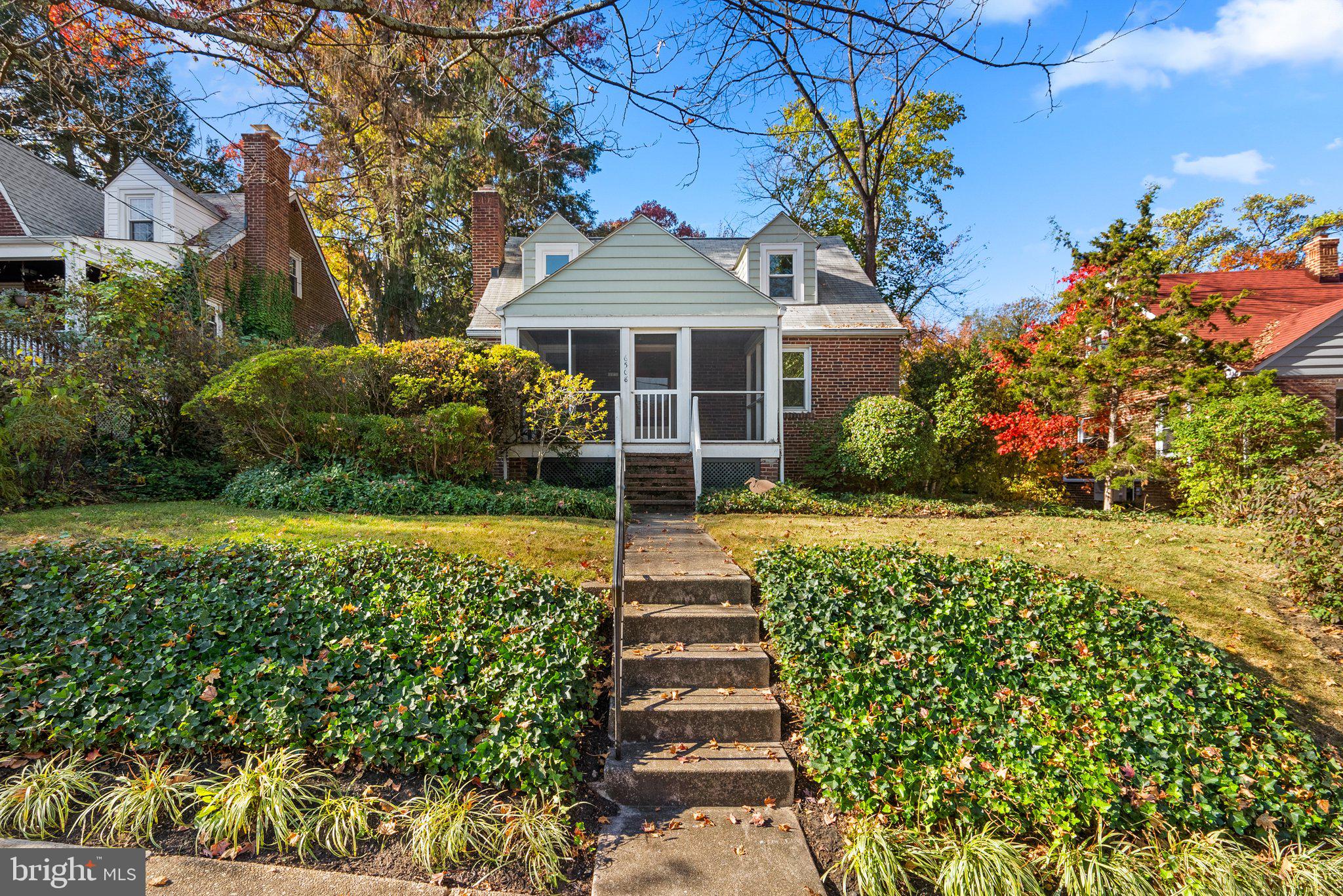 UNIVERSITY PARK - Residential