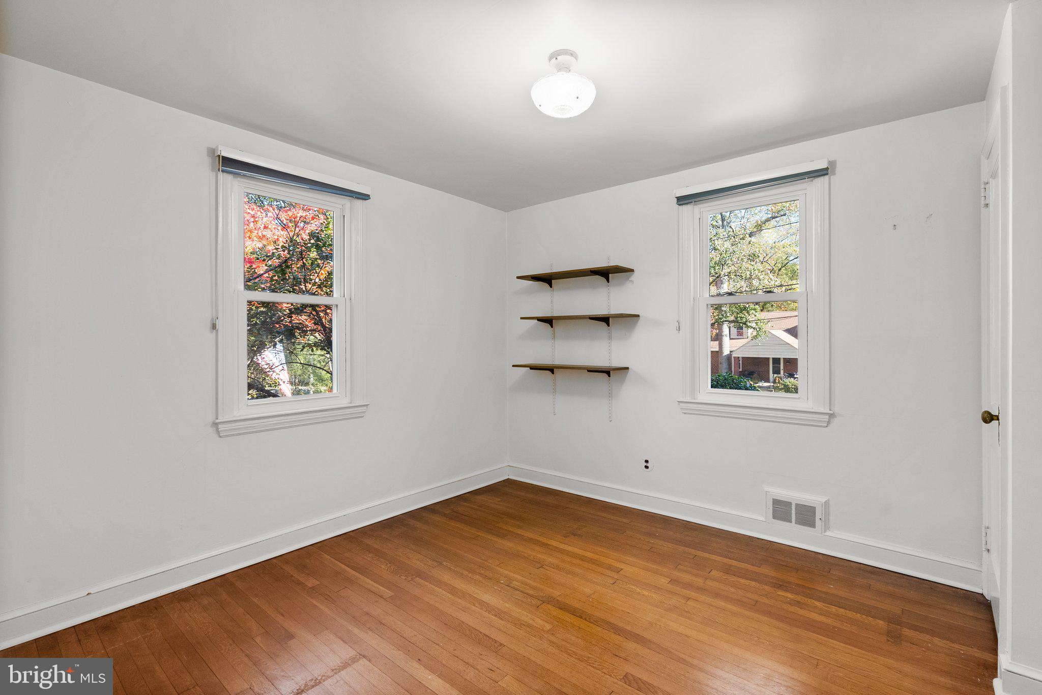 UNIVERSITY PARK - Residential