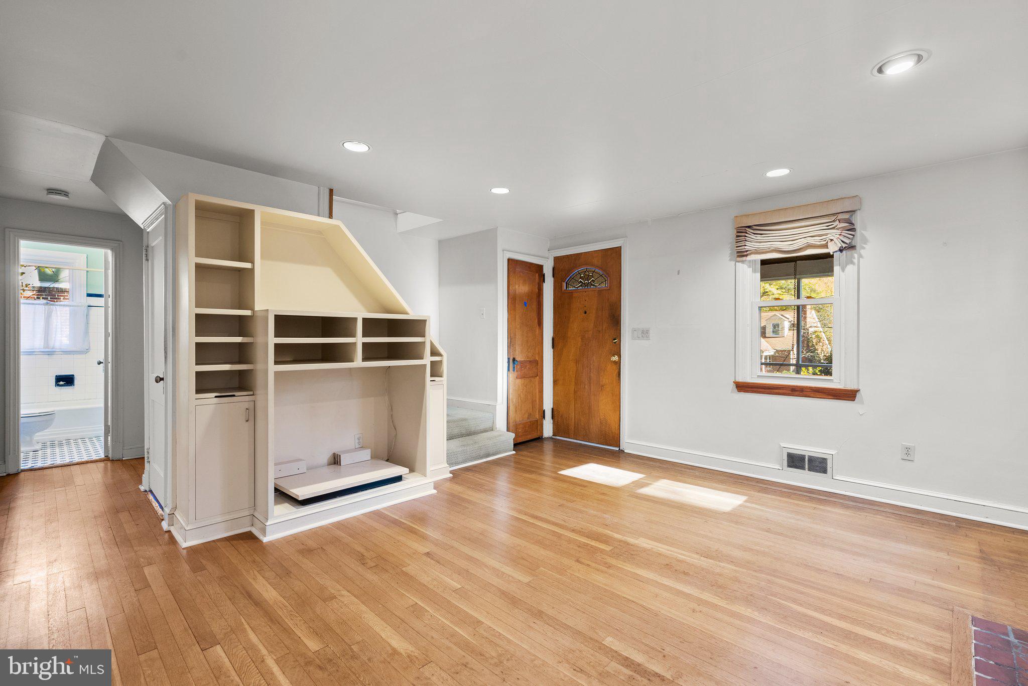 UNIVERSITY PARK - Residential