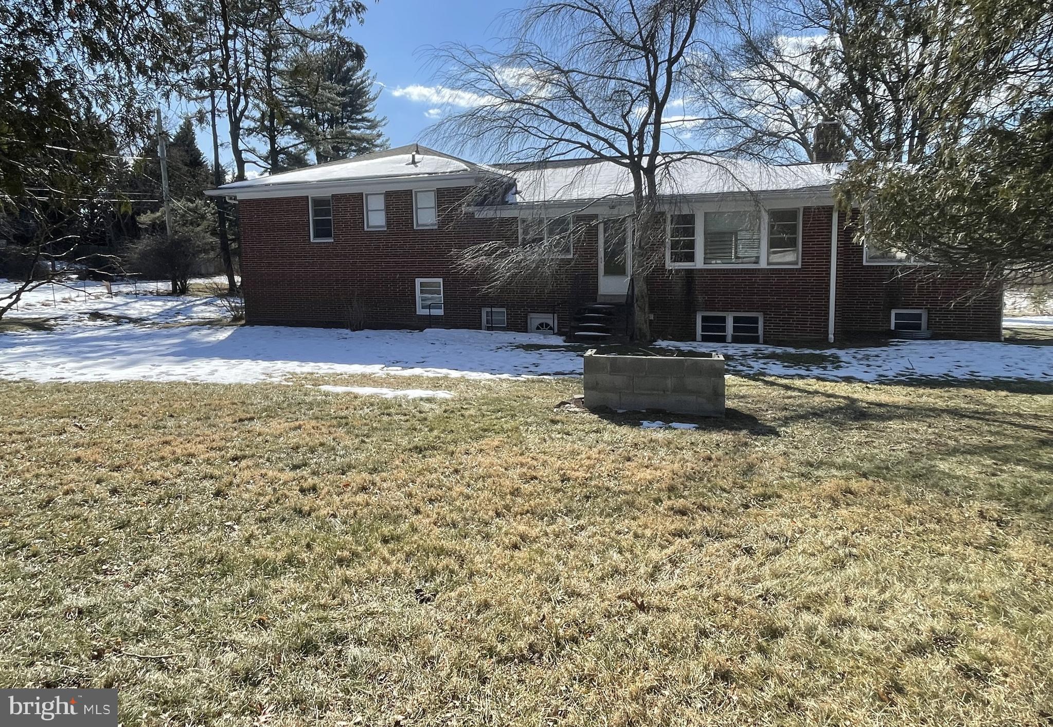 WHEATON OUT RES. (2) - Land