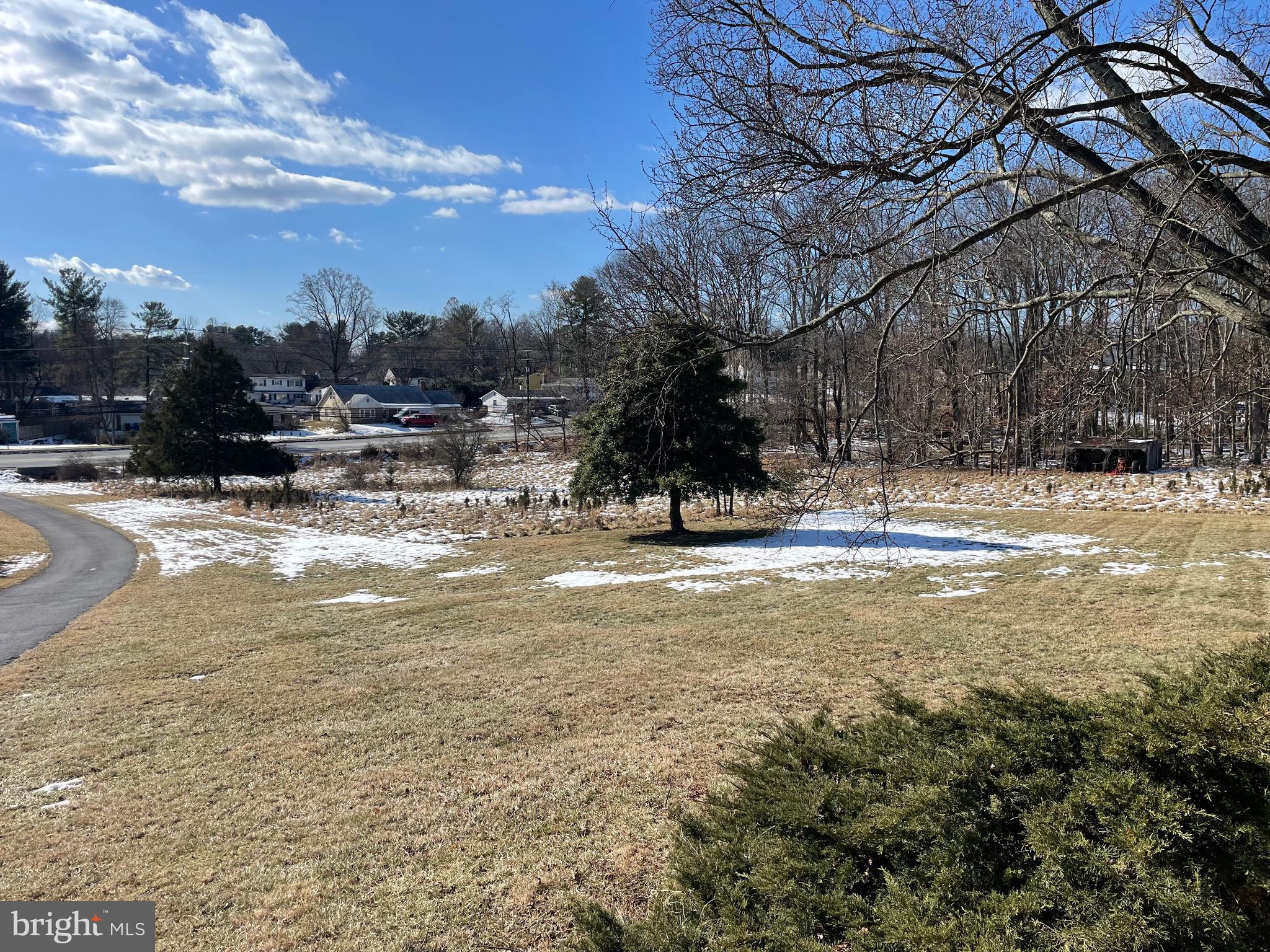 WHEATON OUT RES. (2) - Land