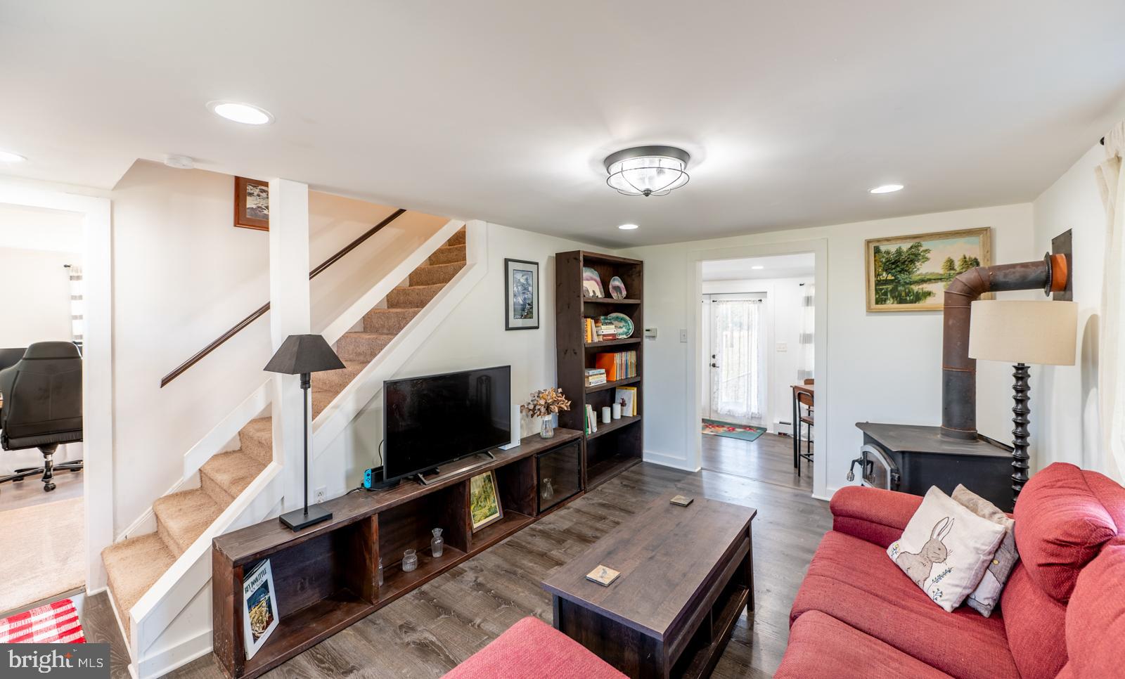 1765 OLD PLAINS ROAD