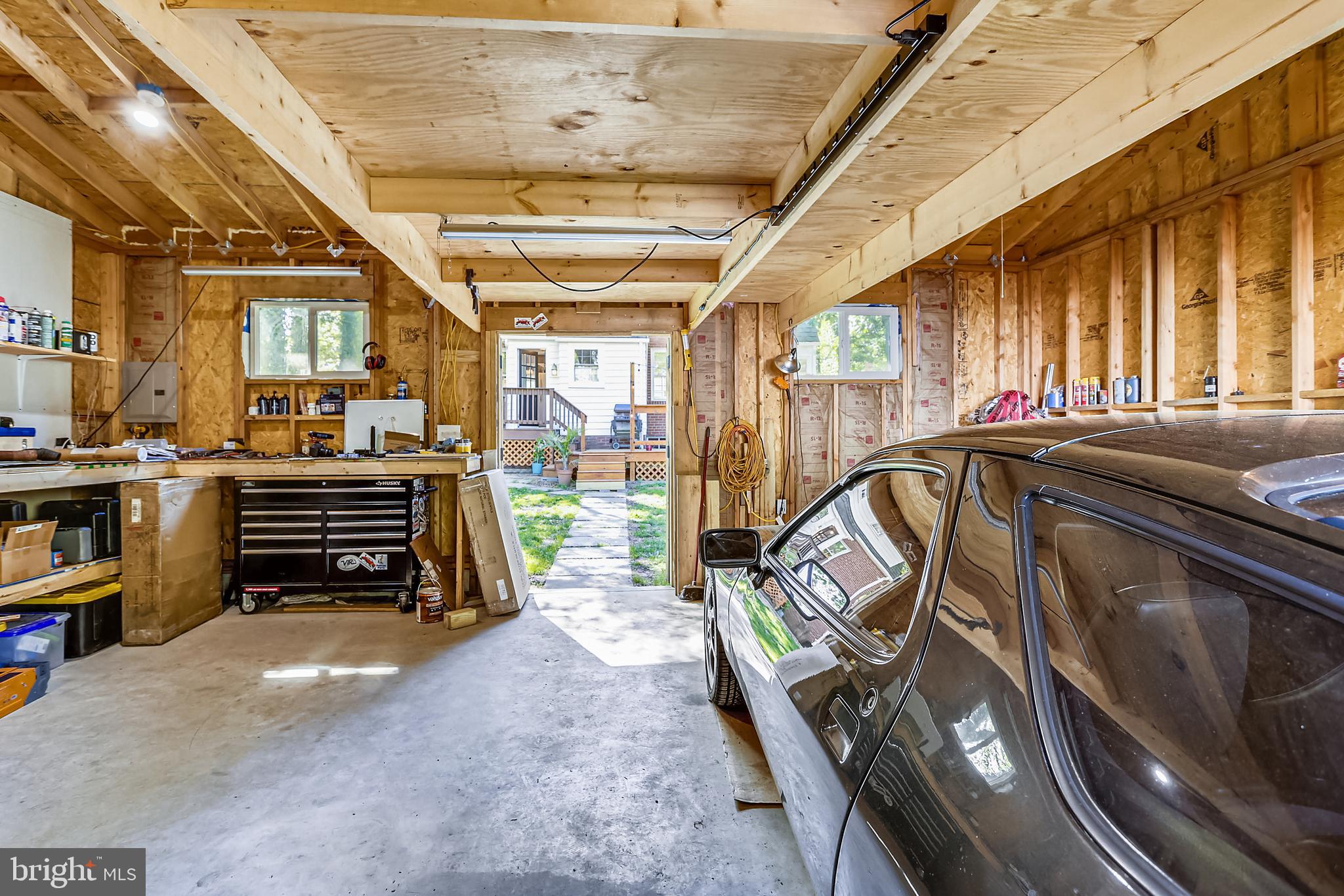 NEW ALEXANDRIA - Residential