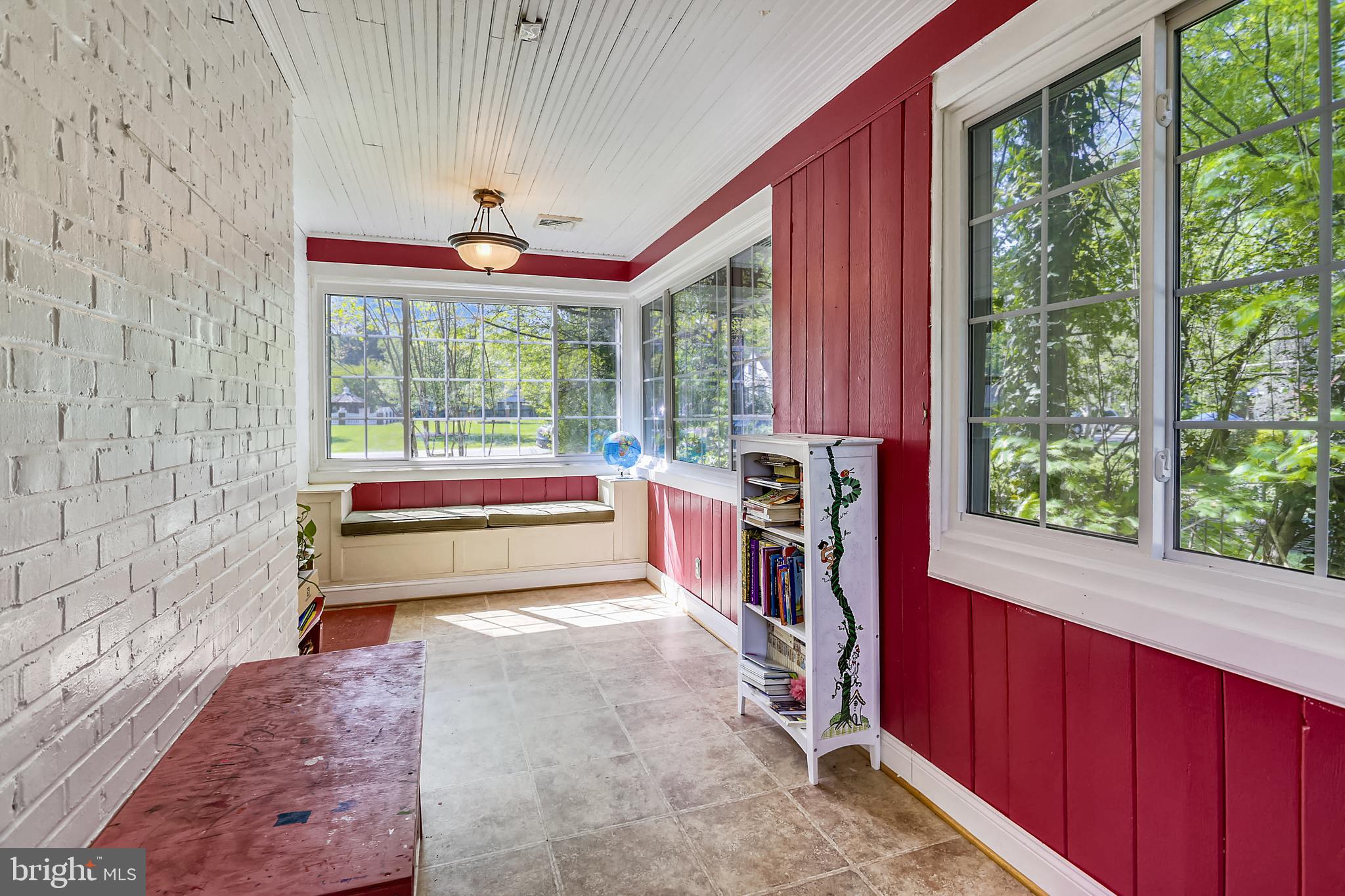 NEW ALEXANDRIA - Residential