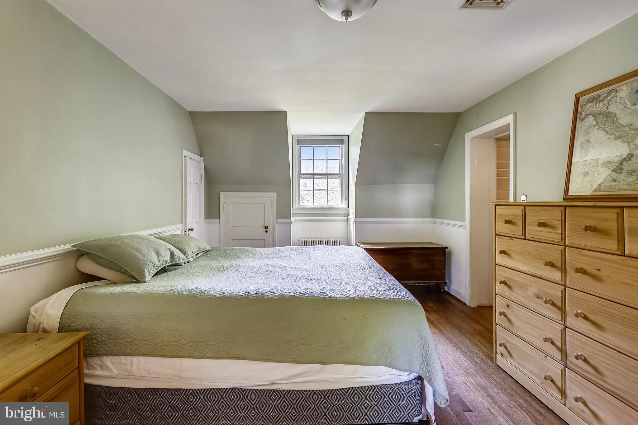 NEW ALEXANDRIA - Residential