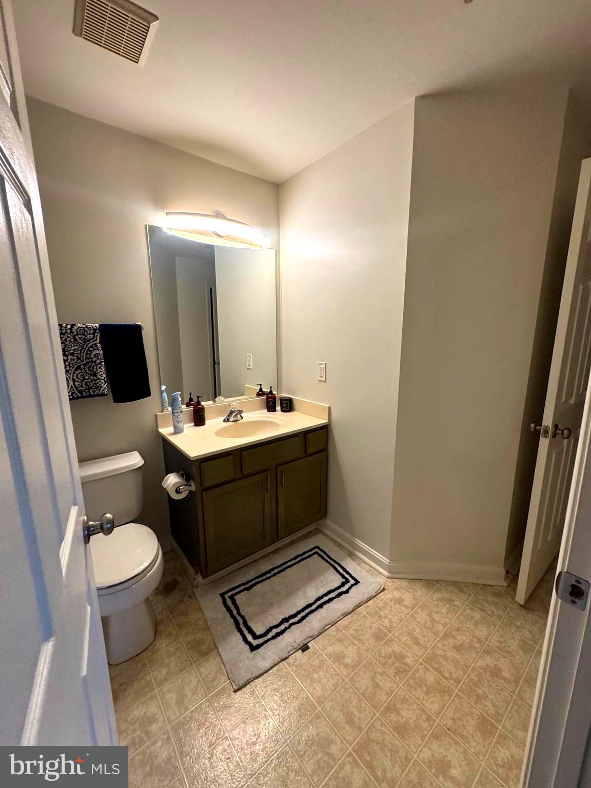 8801 STONE RIDGE CIRCLE T-2