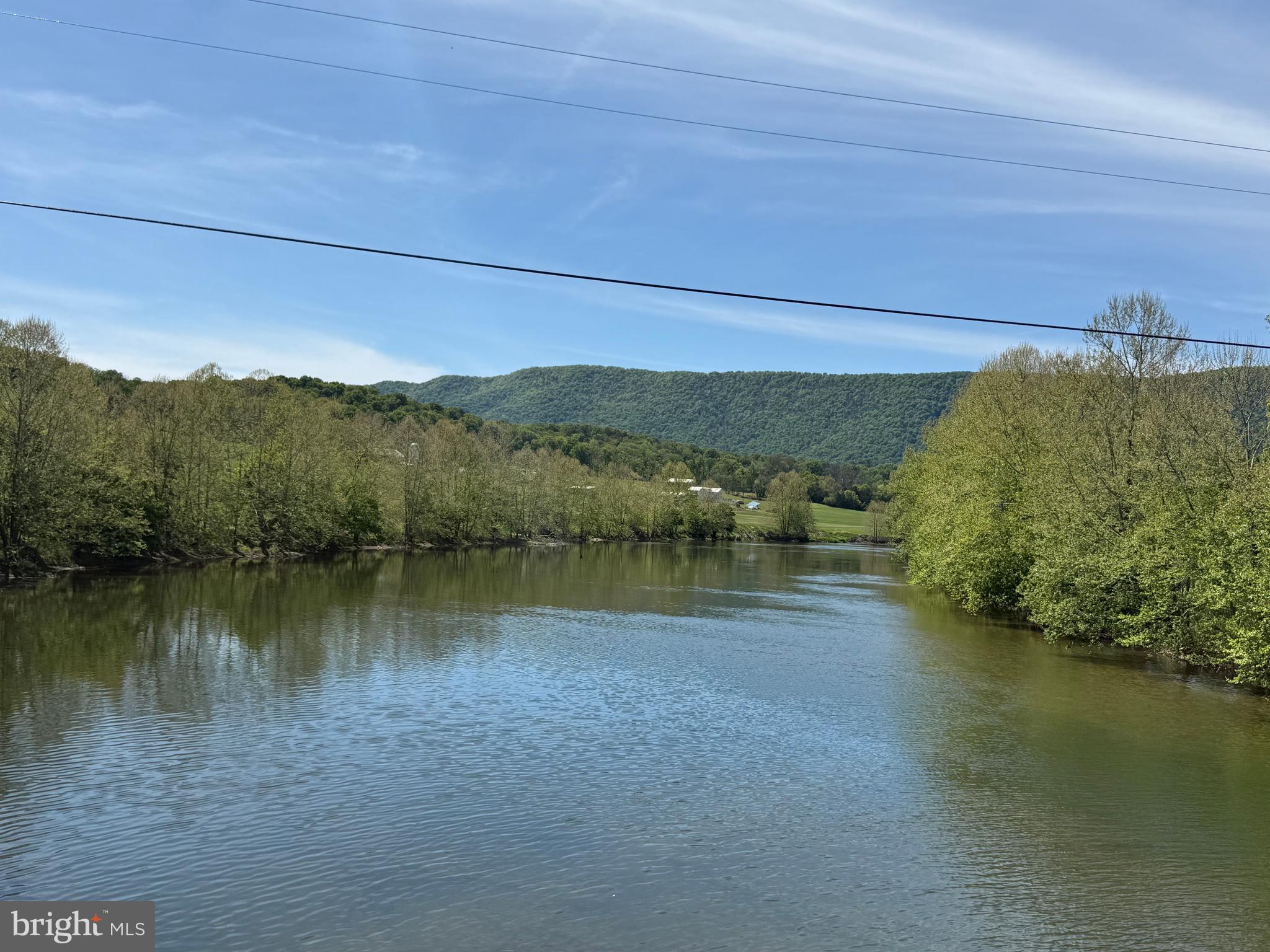 RIVER OAK - Land