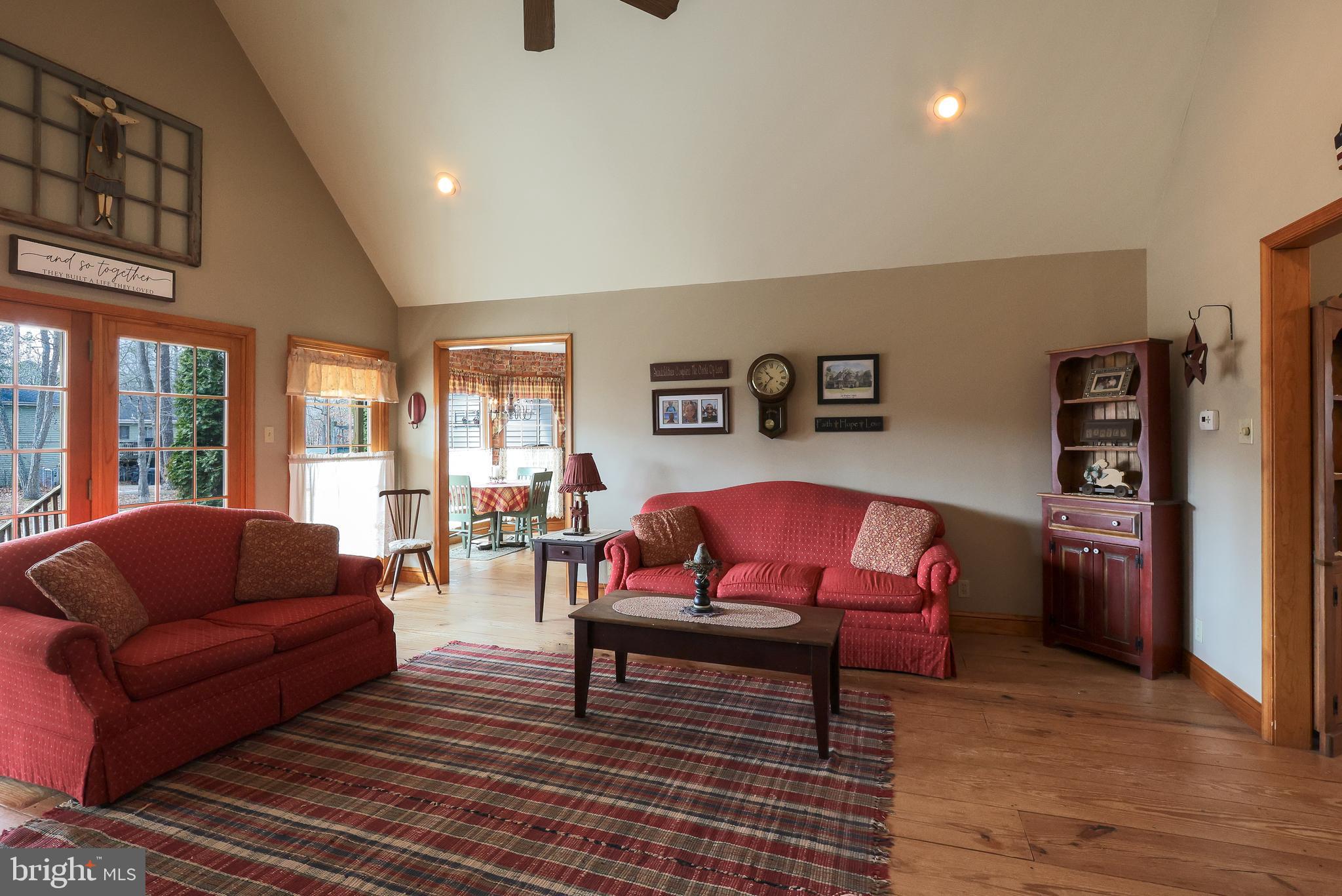 SEA OAKS - Residential