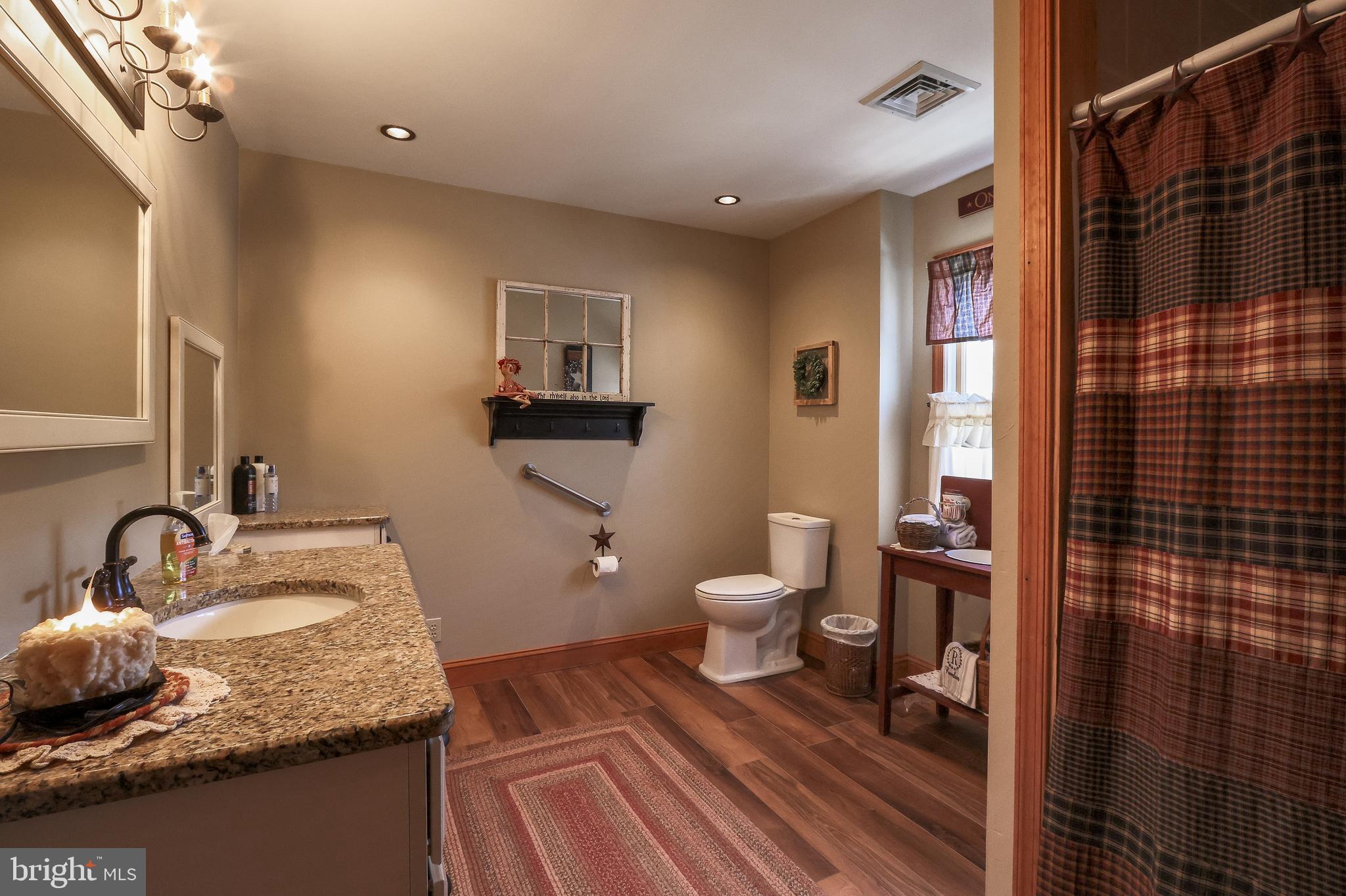 SEA OAKS - Residential