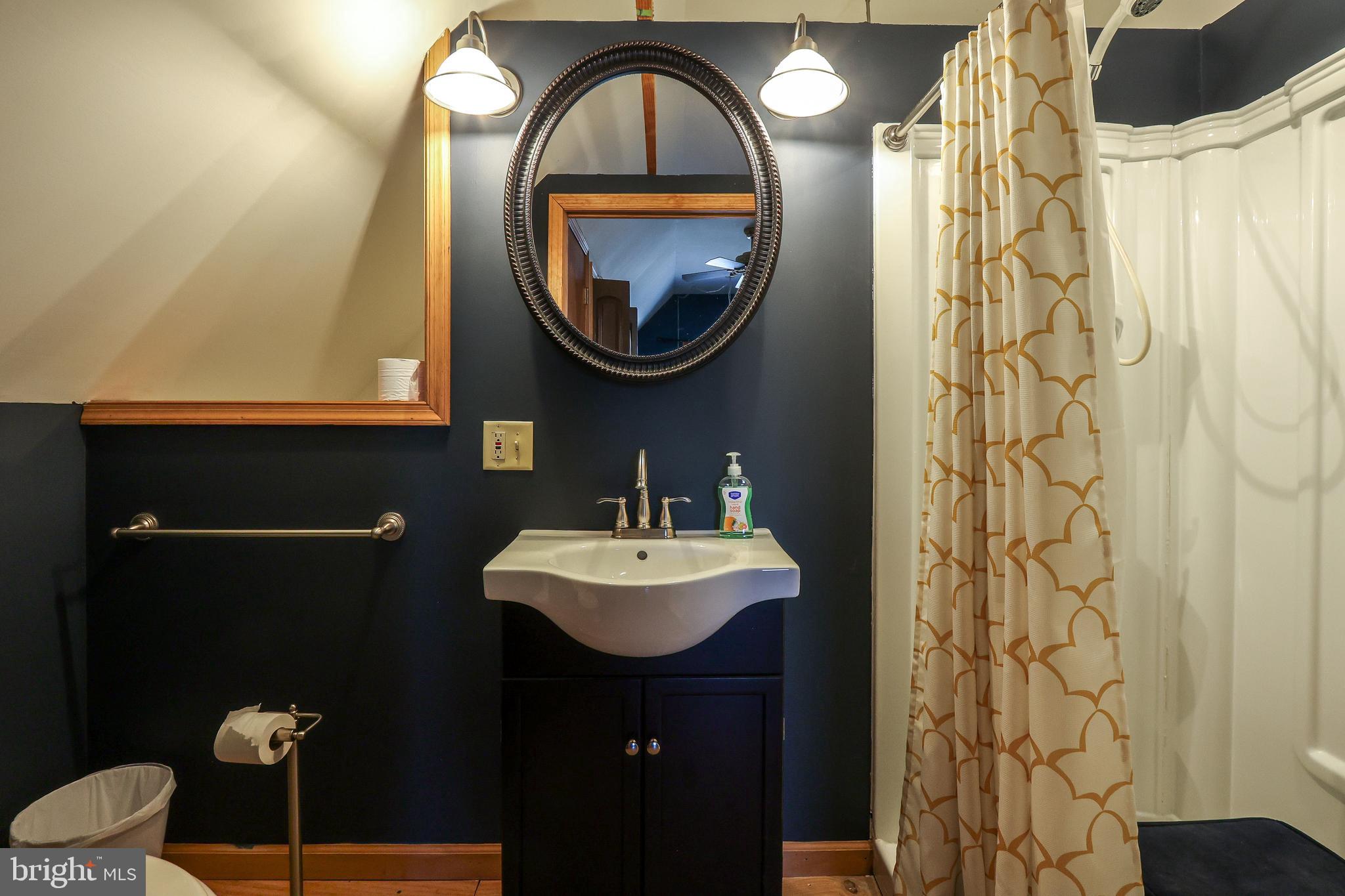 SEA OAKS - Residential