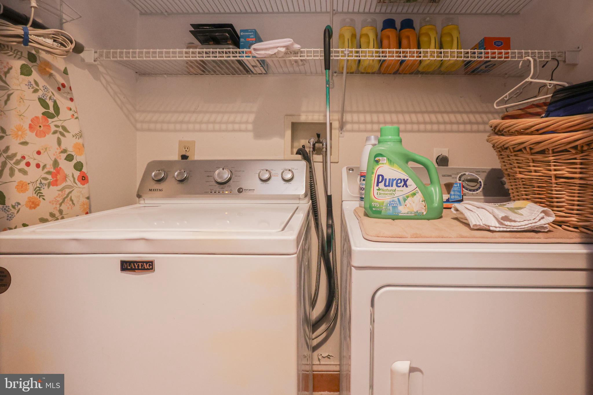 SEA OAKS - Residential