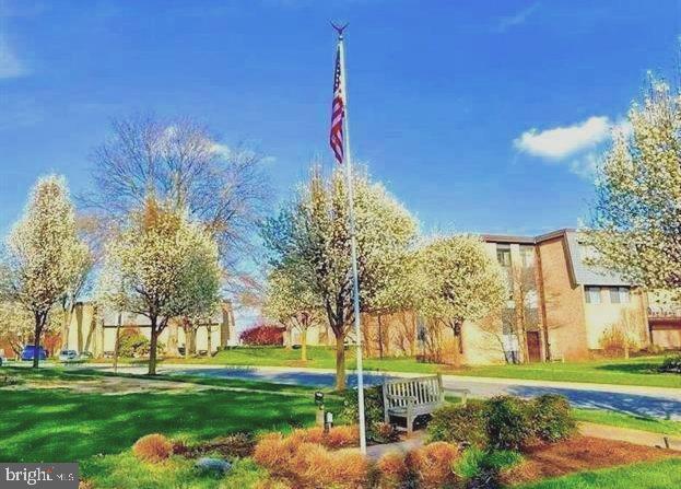 STEVENSON VILLAGE CONDO - Residential