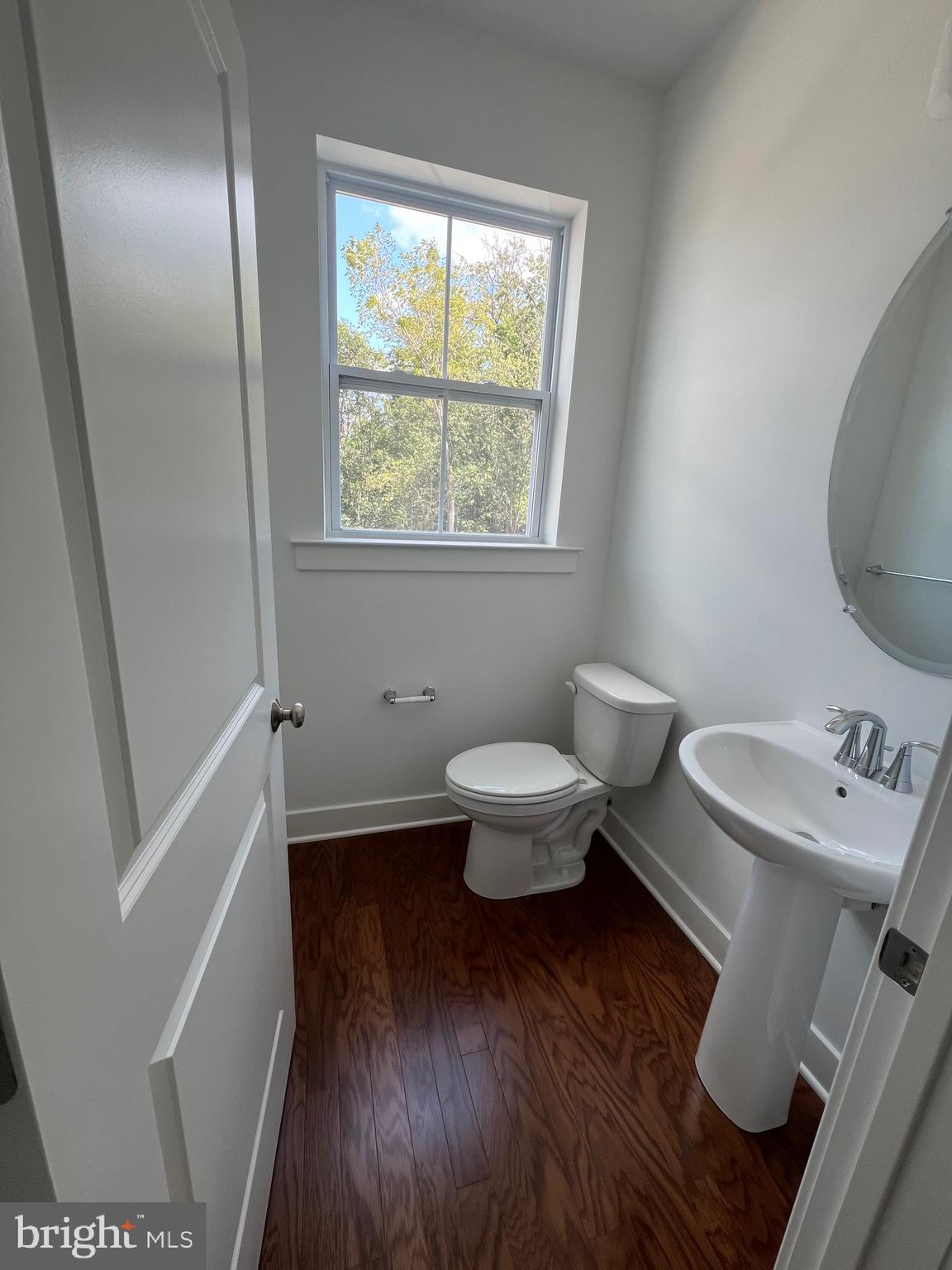 STERLING WALK - Residential Lease