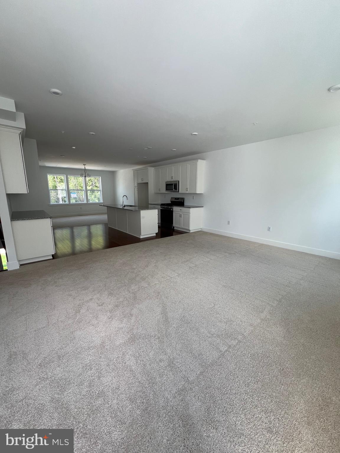 STERLING WALK - Residential Lease