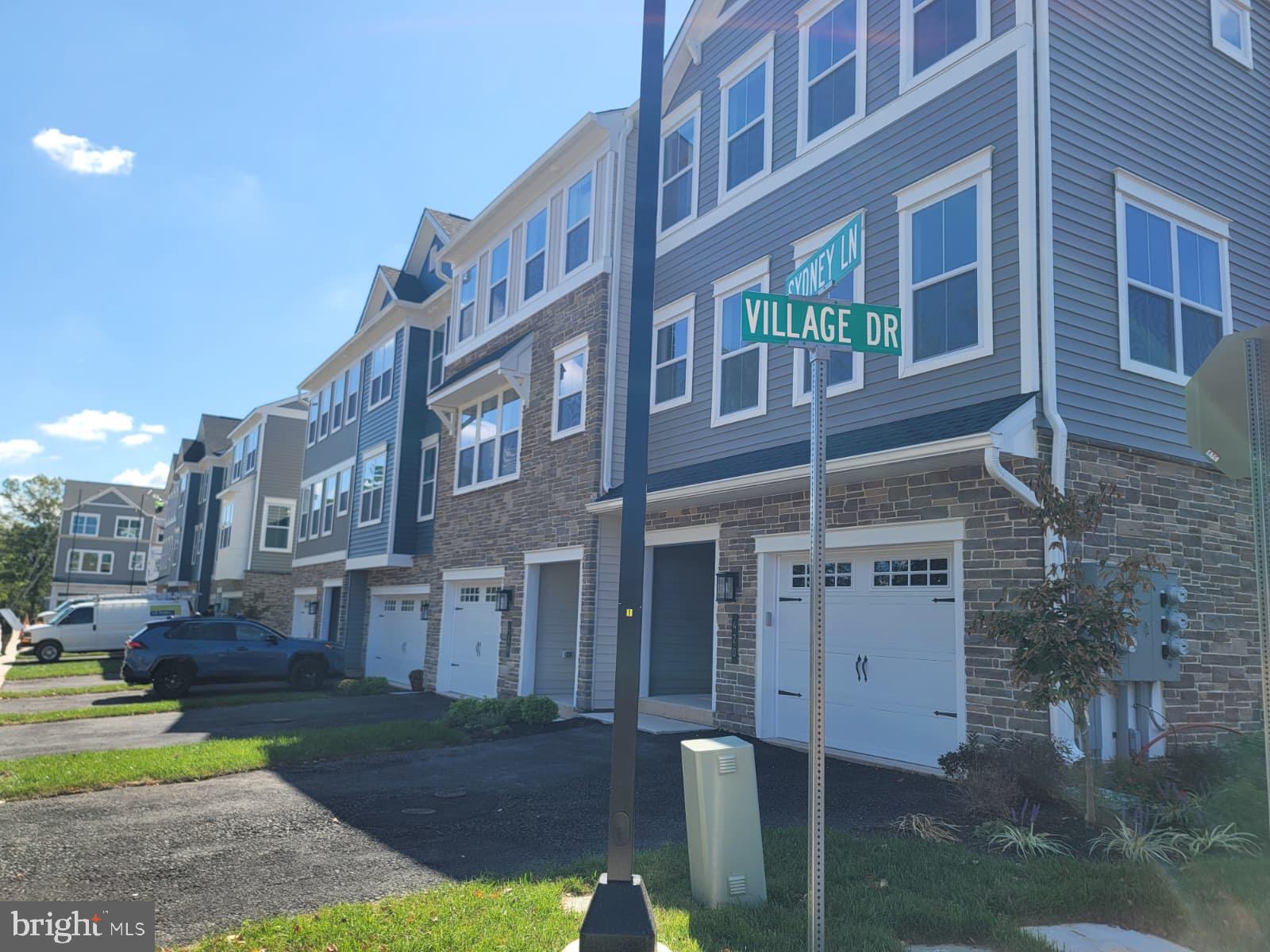 STERLING WALK - Residential Lease