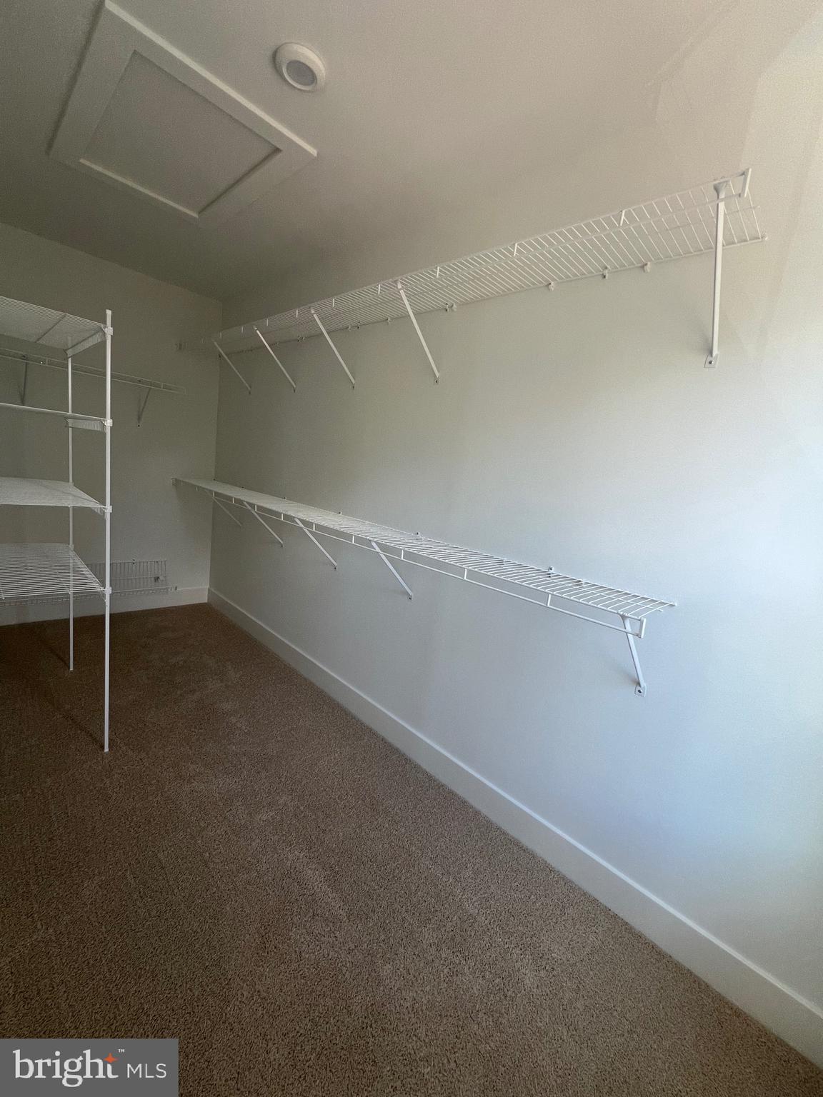 STERLING WALK - Residential Lease