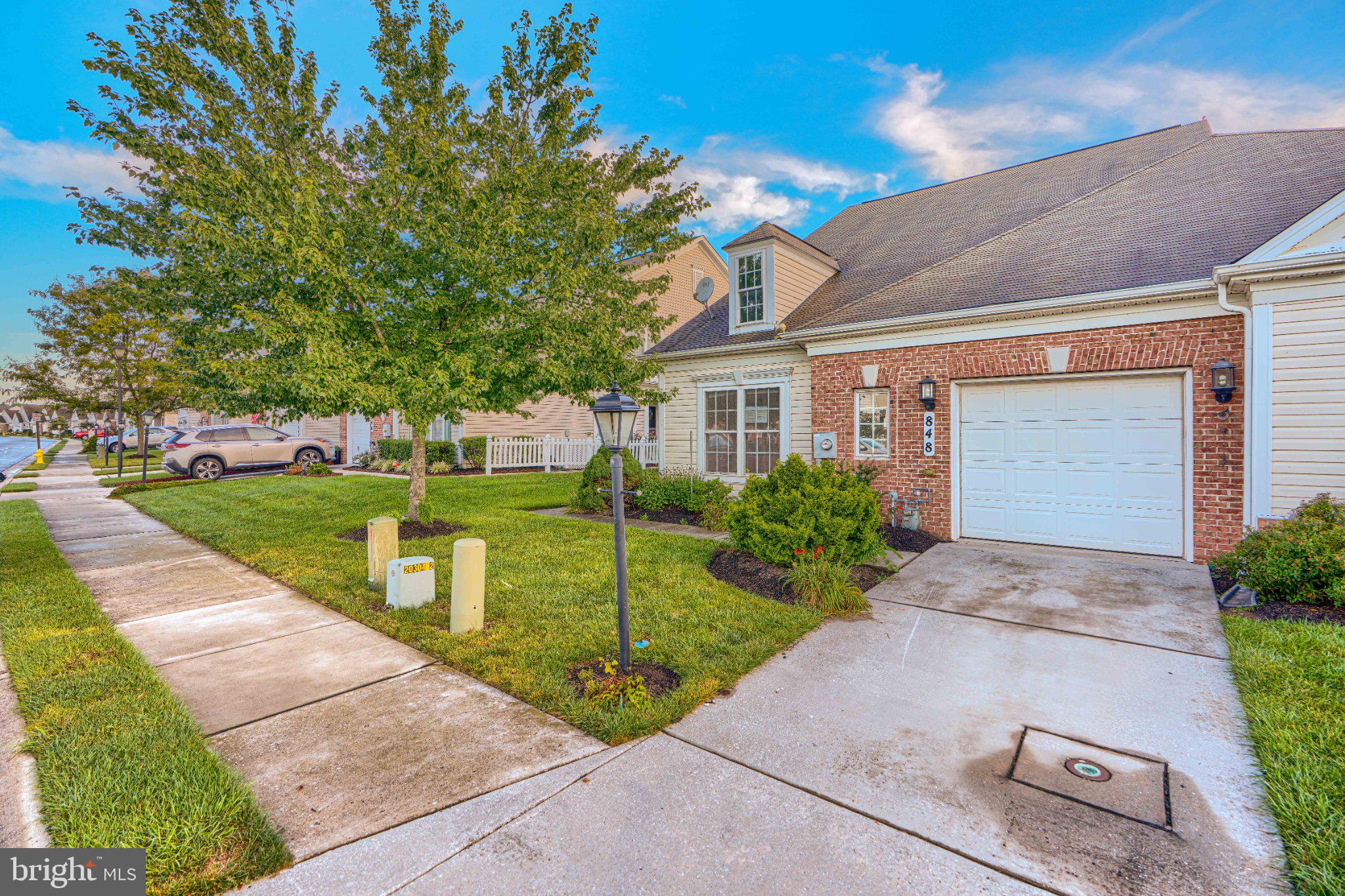 848 HORSESHOE LANE 175