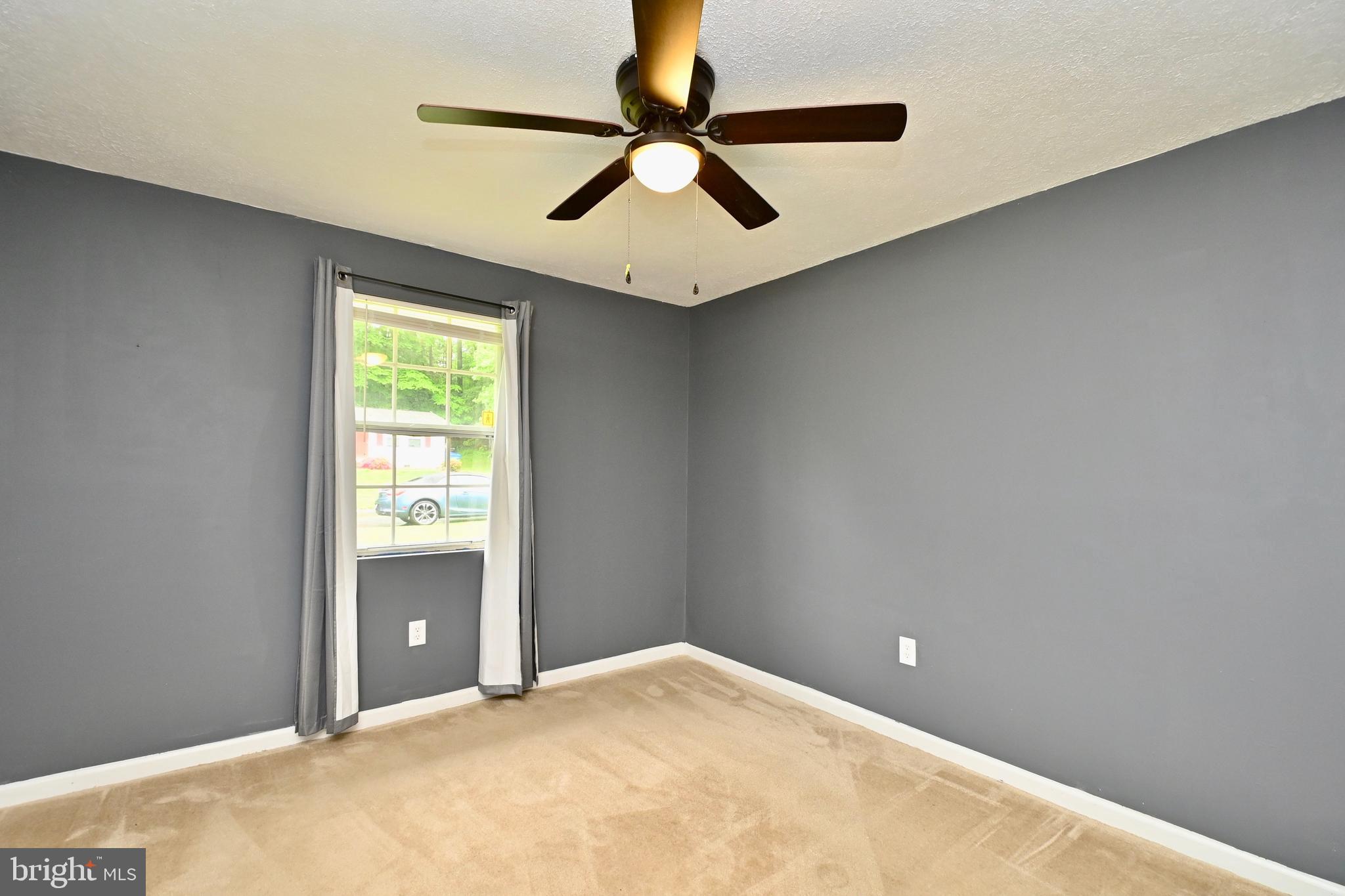 CLIFFTON ON THE POTOMAC - Residential Lease