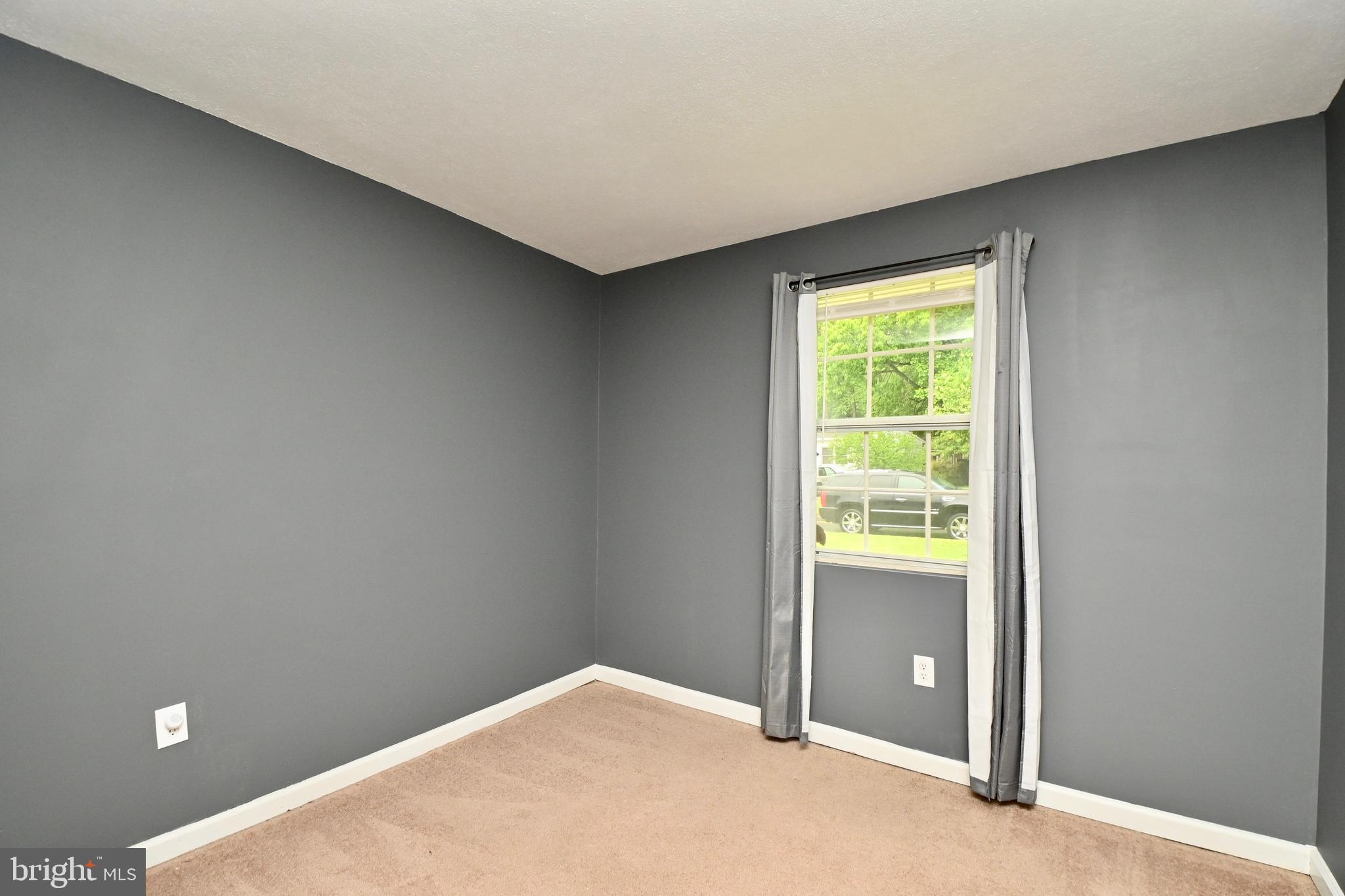 CLIFFTON ON THE POTOMAC - Residential Lease