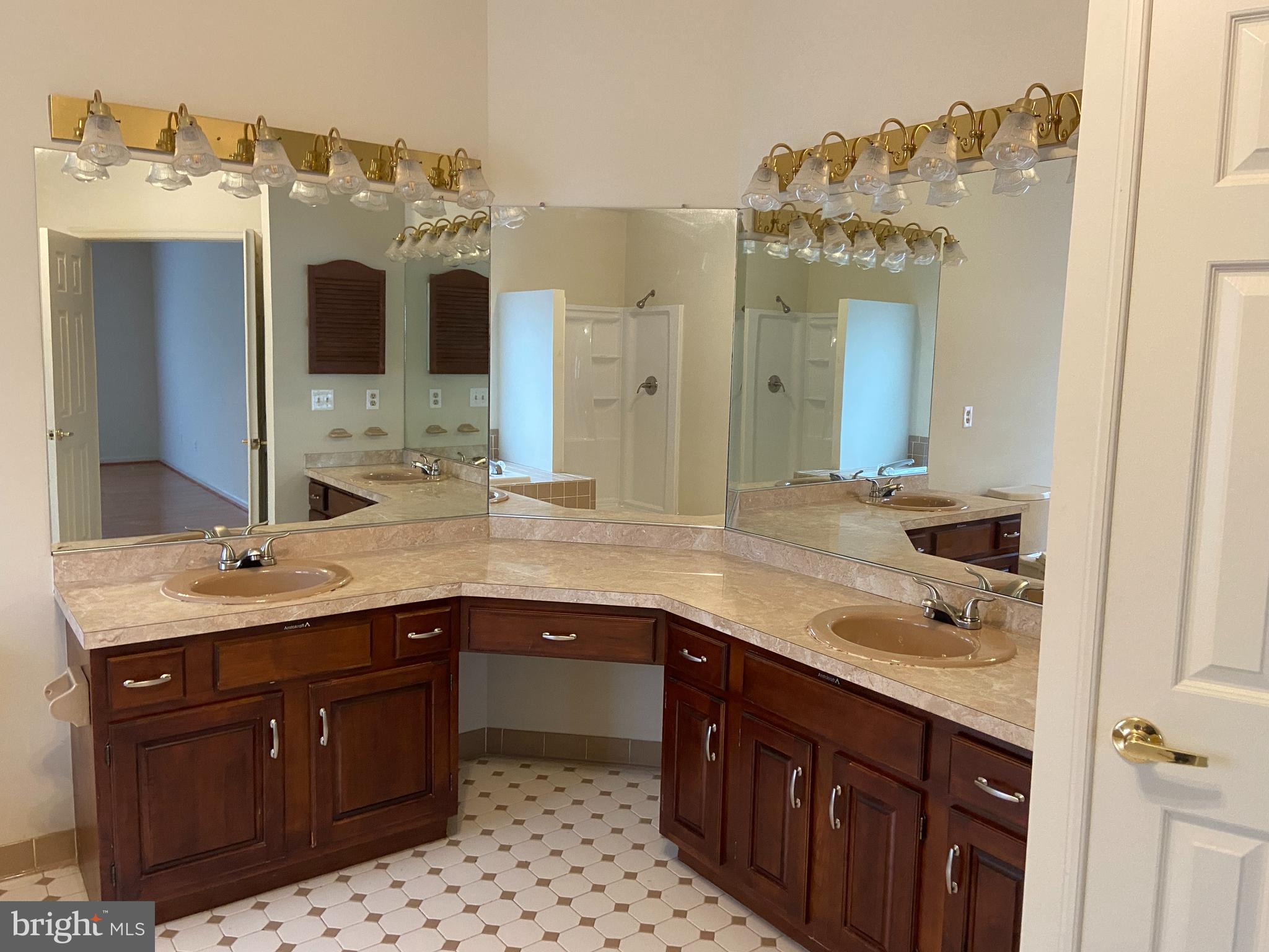 THE FAIRWAYS - Residential Lease