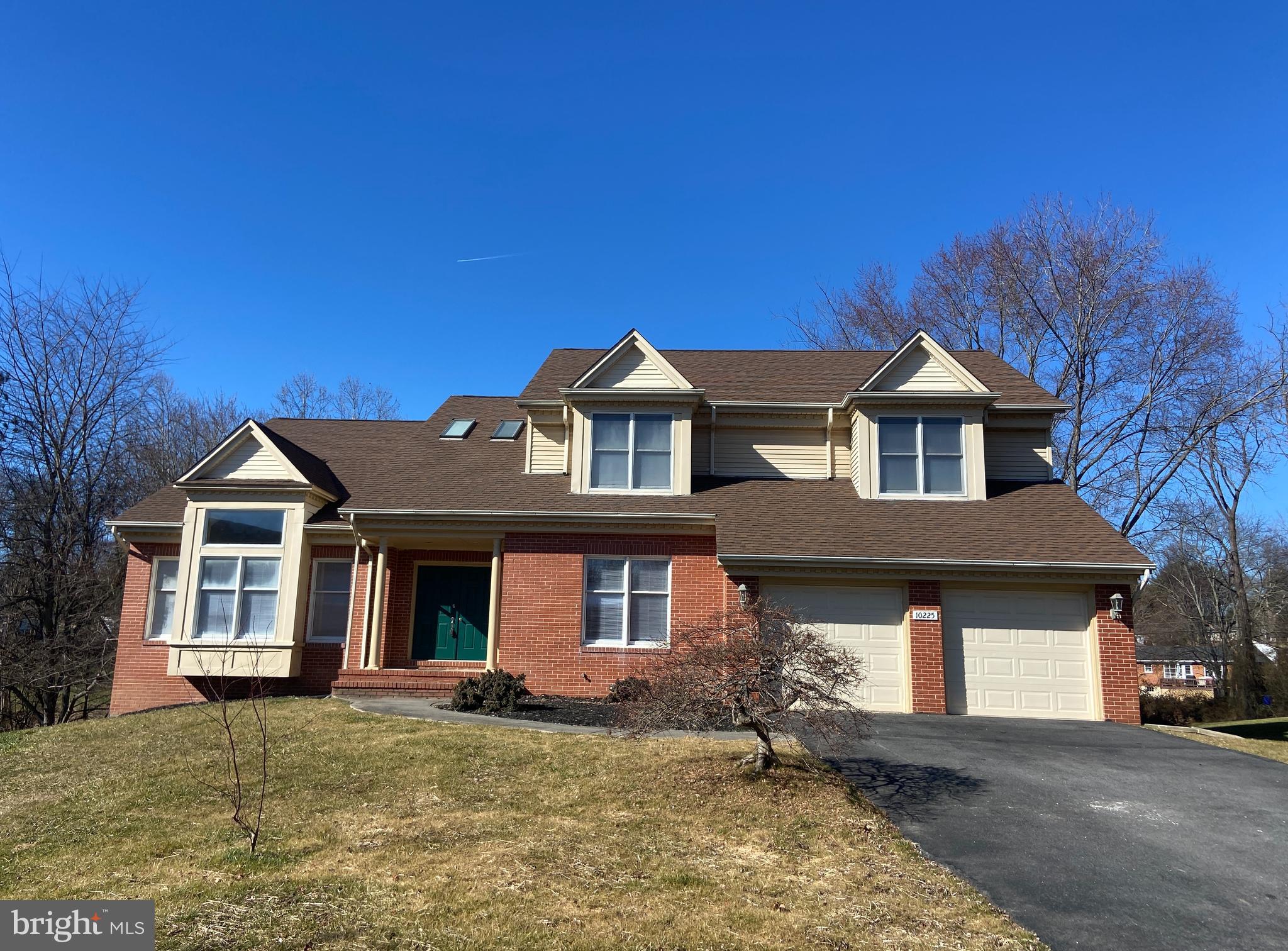 THE FAIRWAYS - Residential Lease