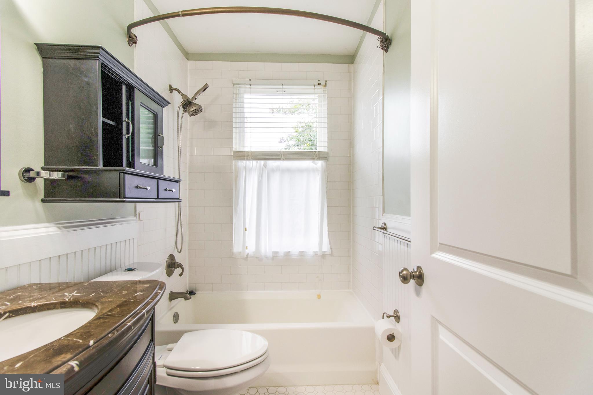 ALEXANDRIA - Residential Lease