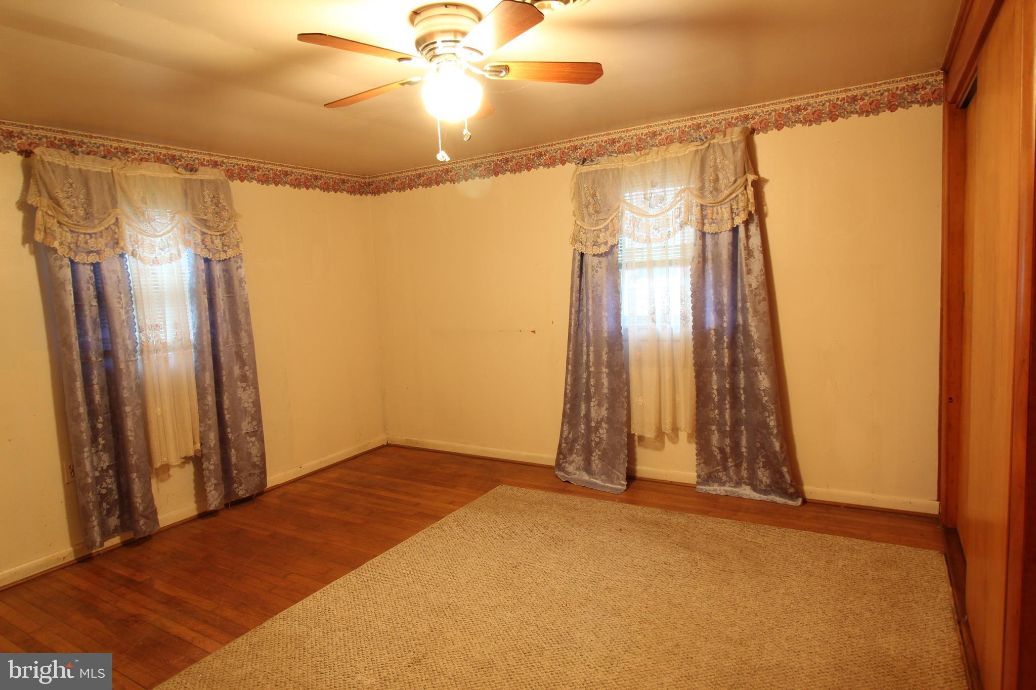 ABINGDON ESTATES - Residential