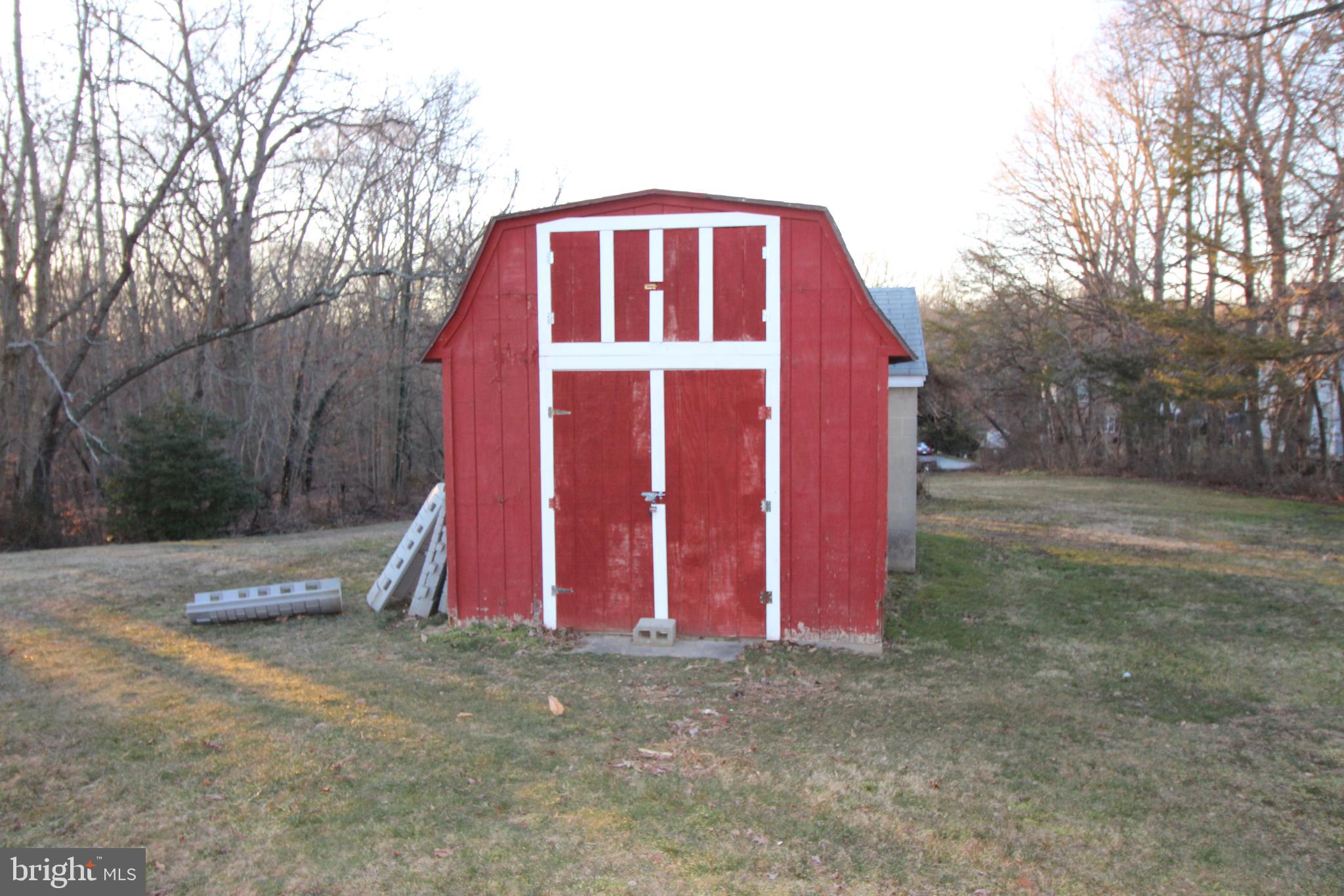 ABINGDON ESTATES - Residential