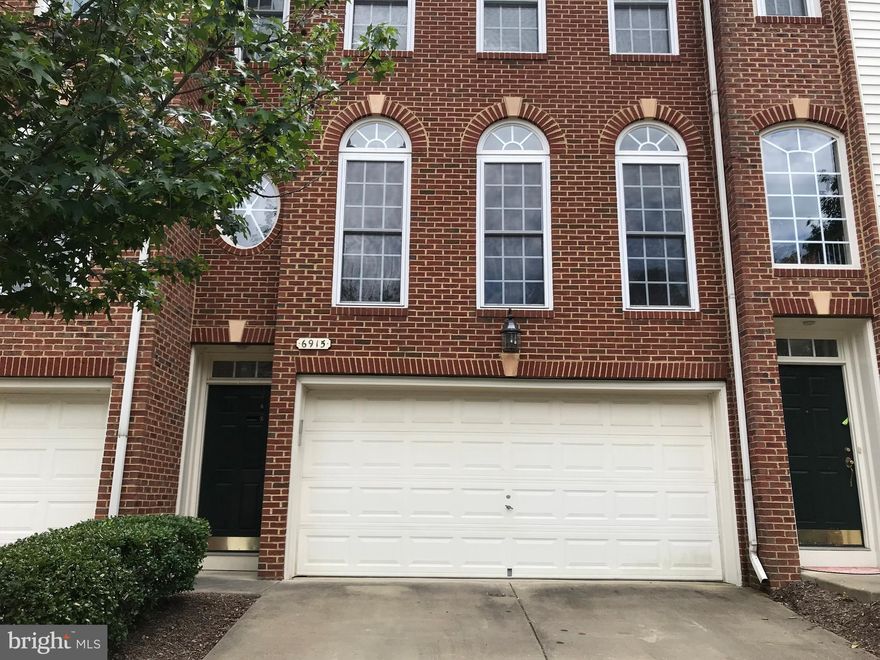 3 level, 3BR 3FB NV Homes townhouse in great location.  Light hardwoods throughout main lvl, bright kitchen with large island,  door to large deck, separate formal dining area, high ceilings.  LL recreation room w/ full bath and walk out door to fenced rear yard. Qualifying income needs to meet, exceed or be close to $117,000 No more then 2 incomes can be used to qualify.