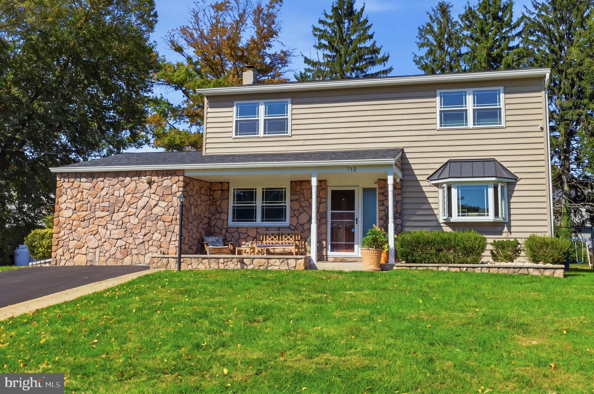 712 PENNSDALE DRIVE