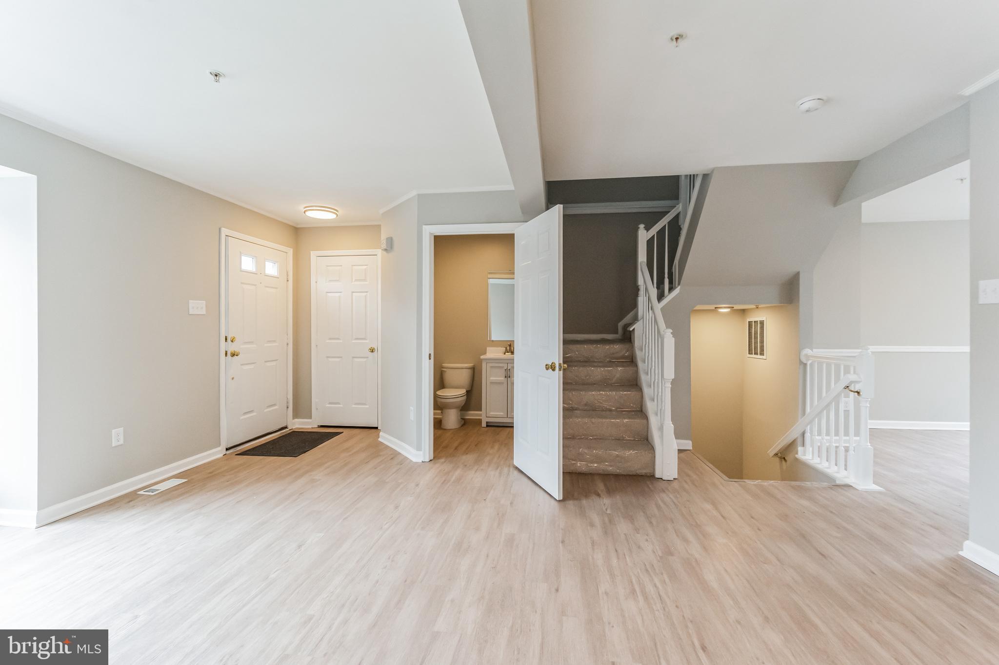 HAMMONDS OVERLOOK - Residential