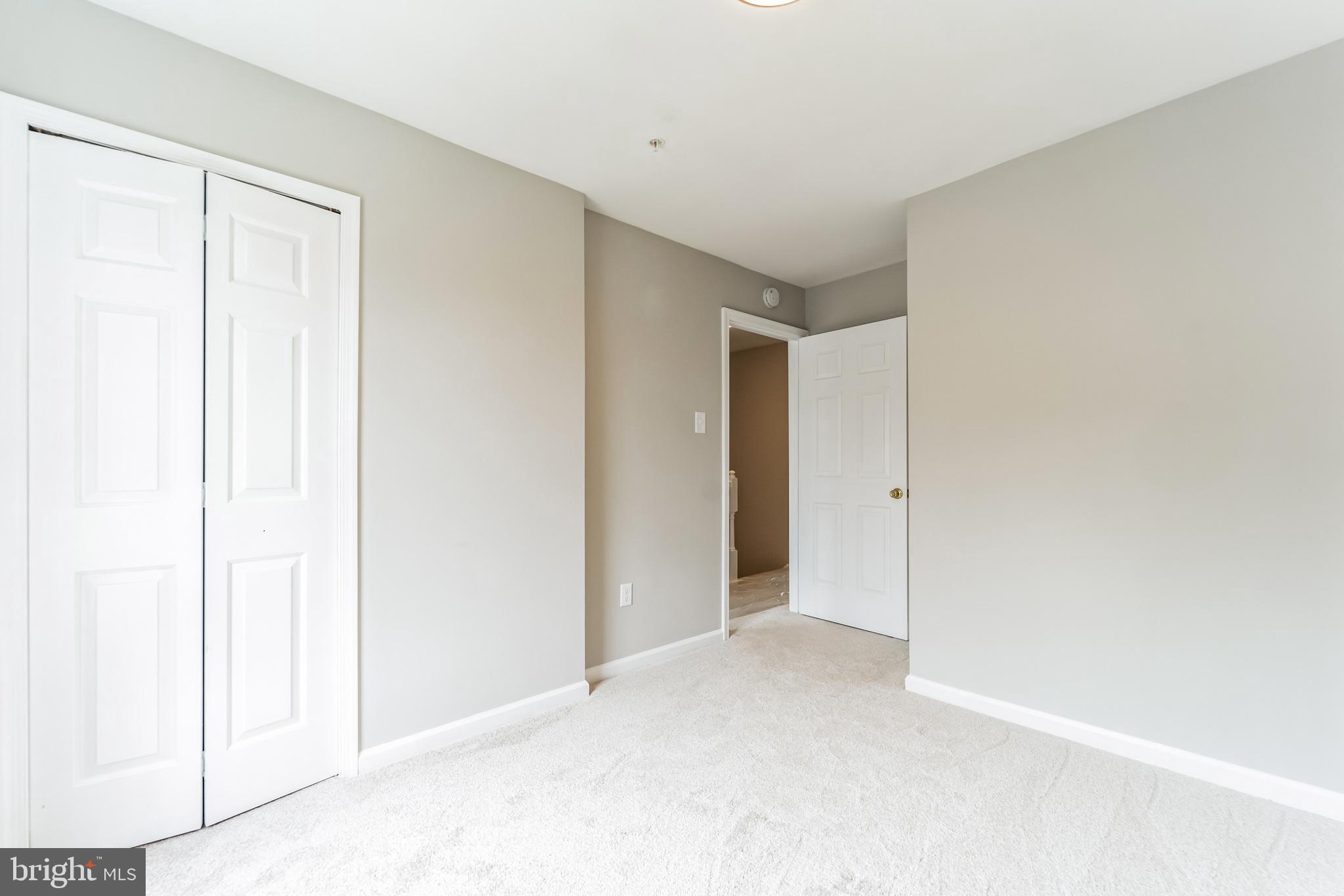 HAMMONDS OVERLOOK - Residential