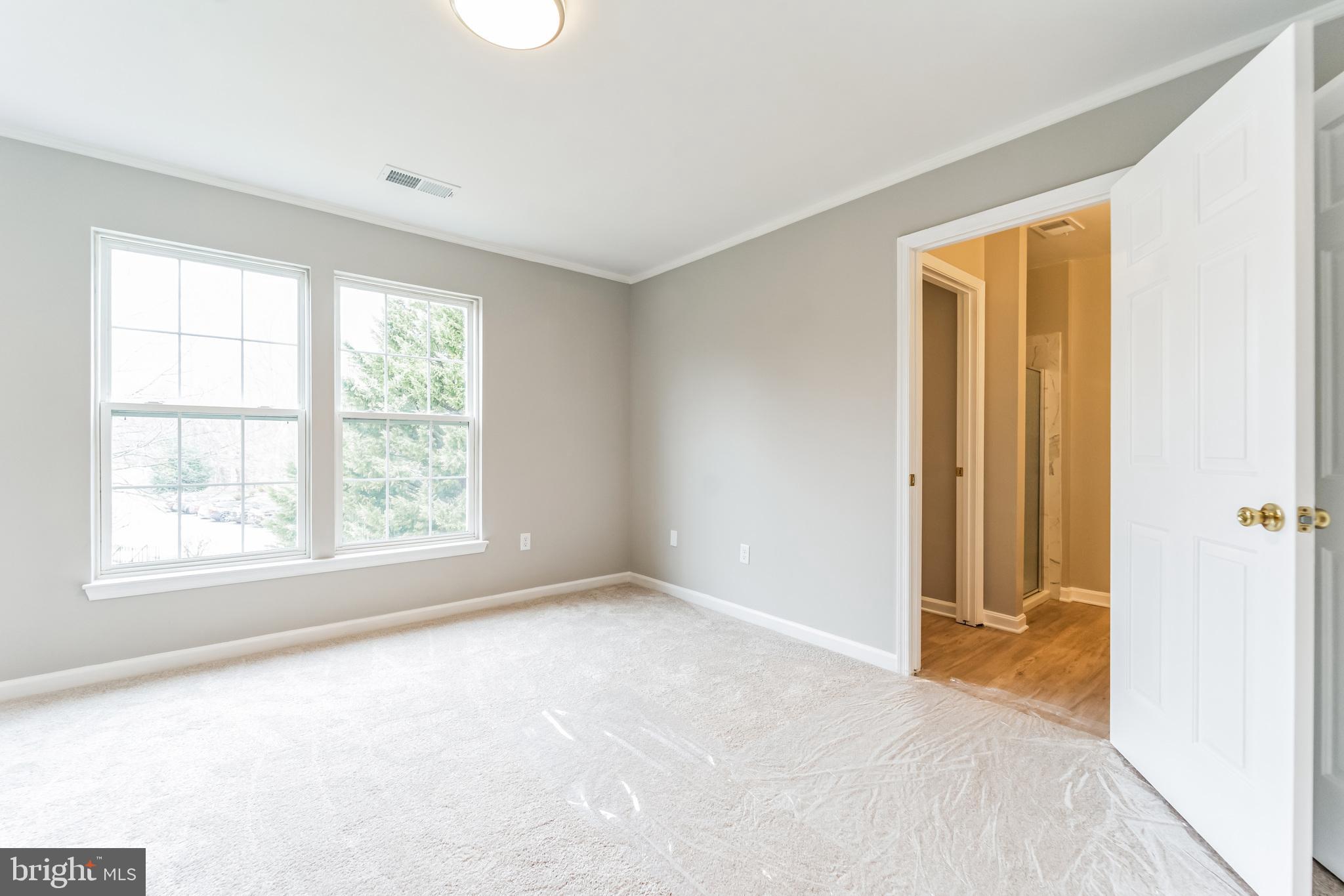 HAMMONDS OVERLOOK - Residential