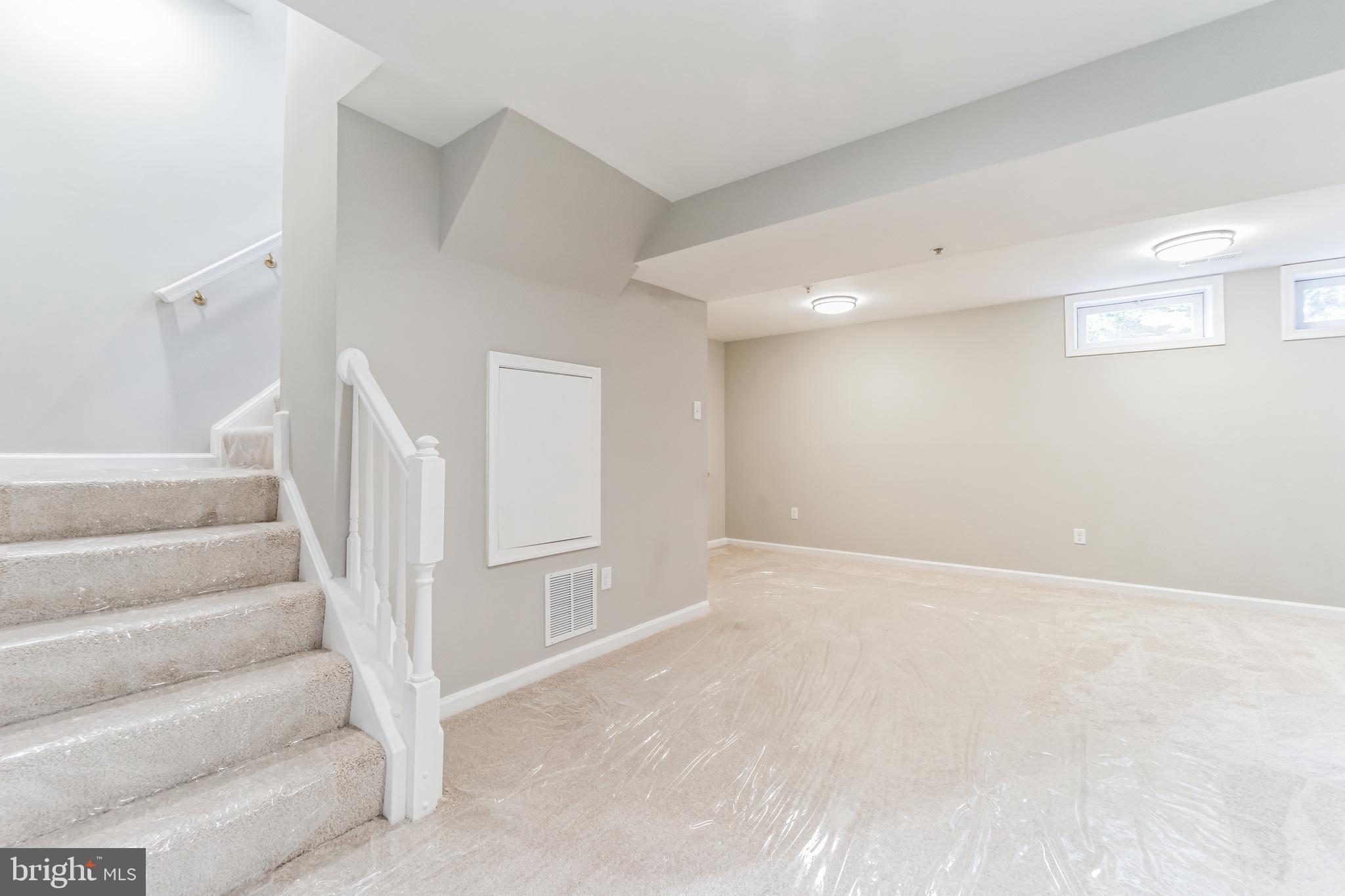 HAMMONDS OVERLOOK - Residential