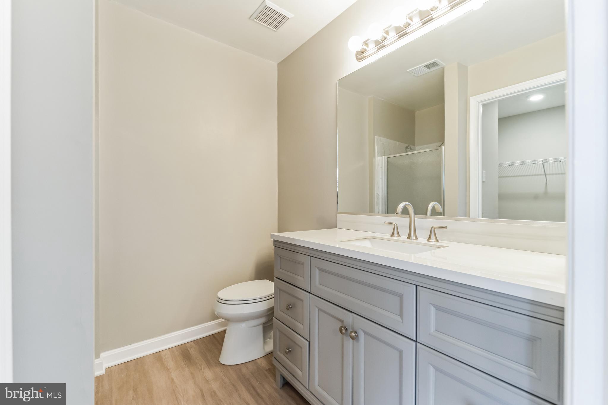 HAMMONDS OVERLOOK - Residential