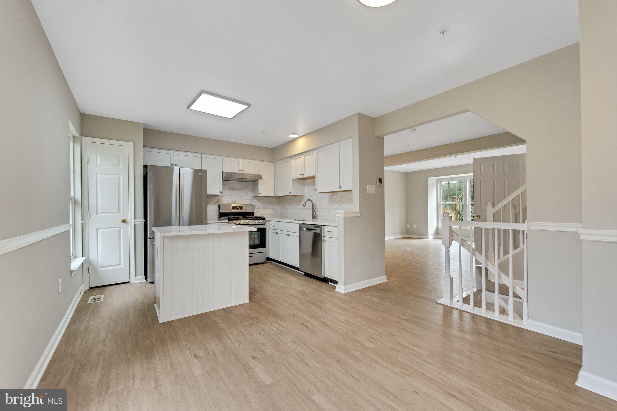 HAMMONDS OVERLOOK - Residential