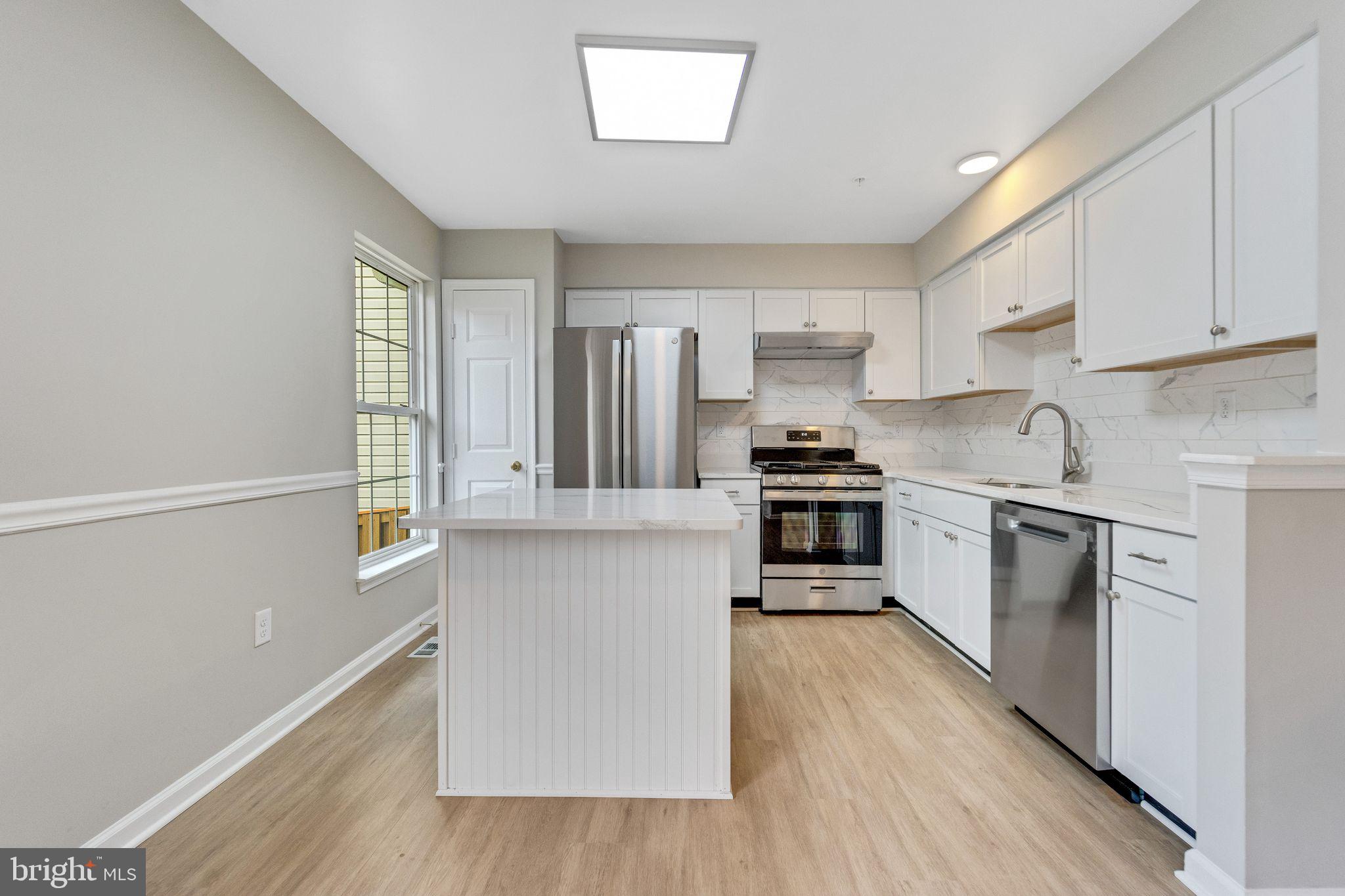 HAMMONDS OVERLOOK - Residential