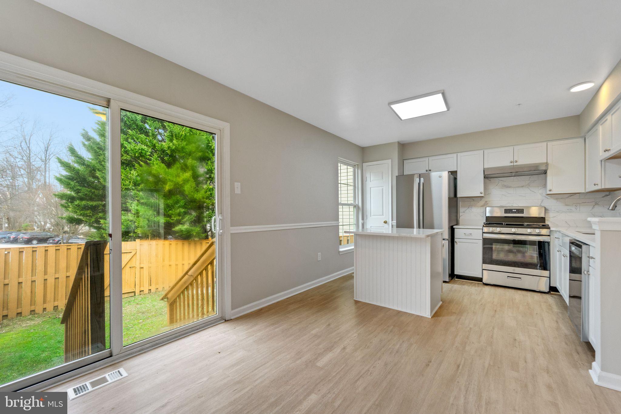 HAMMONDS OVERLOOK - Residential